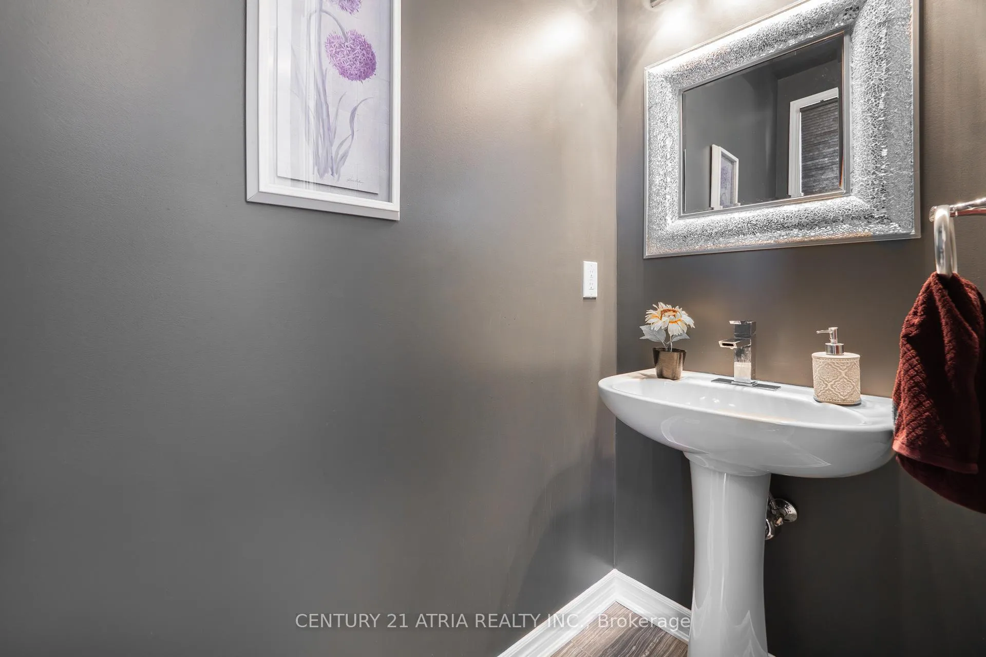 Photo 7 of 265 Fellowes Crescent, Hamilton, Waterdown — HOMEH