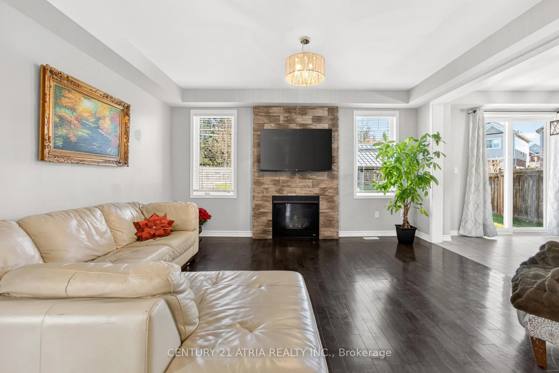 Photo 12 of 265 Fellowes Crescent, Hamilton, Waterdown — HOMEH