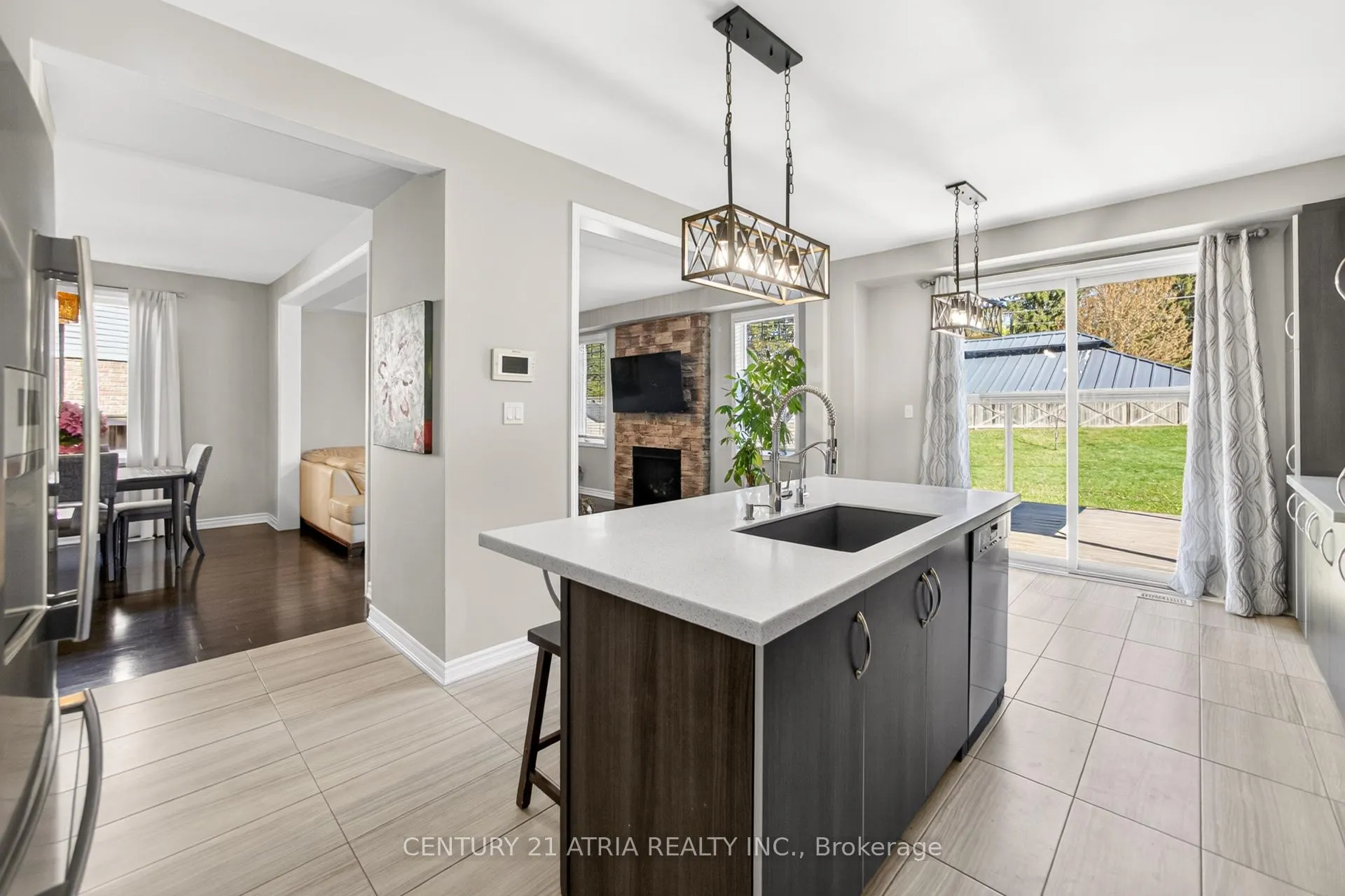 Photo 19 of 265 Fellowes Crescent, Hamilton, Waterdown — HOMEH