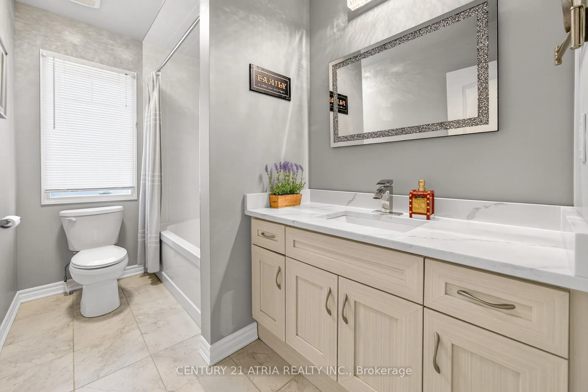 Photo 30 of 265 Fellowes Crescent, Hamilton, Waterdown — HOMEH