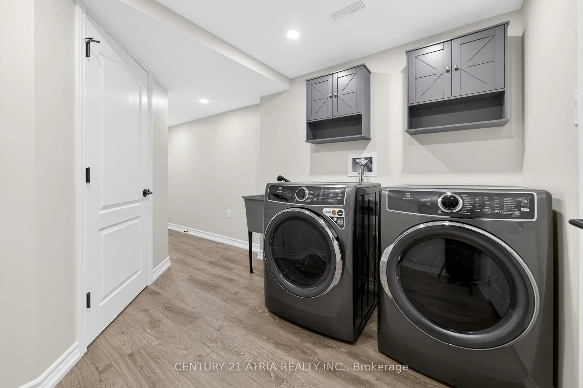 Photo 35 of 265 Fellowes Crescent, Hamilton, Waterdown — HOMEH