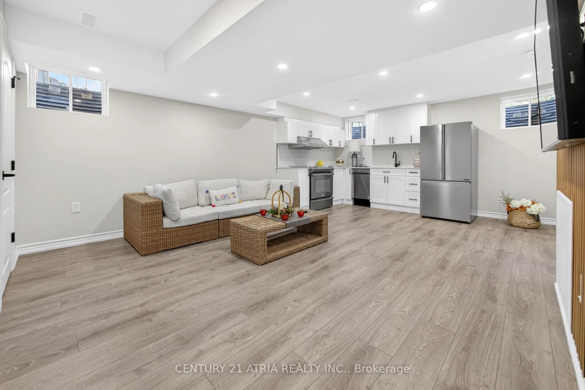 Photo 37 of 265 Fellowes Crescent, Hamilton, Waterdown — HOMEH