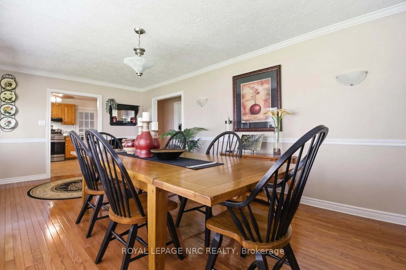 Photo 11 of 10195 Stanley Avenue, Niagara Falls, Lyons Creek — HOMEH