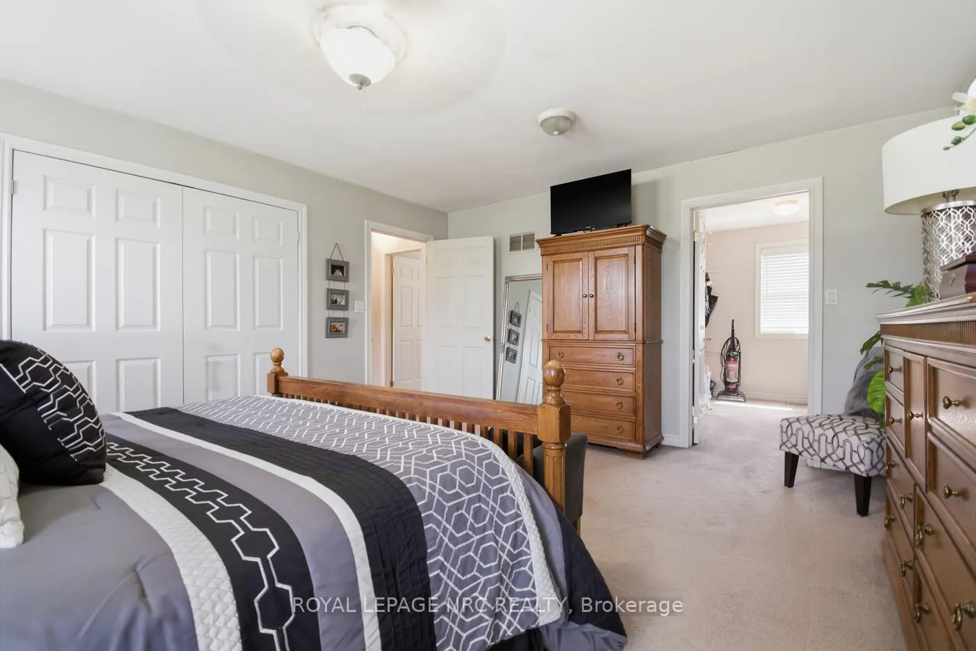 Photo 26 of 10195 Stanley Avenue, Niagara Falls, Lyons Creek — HOMEH