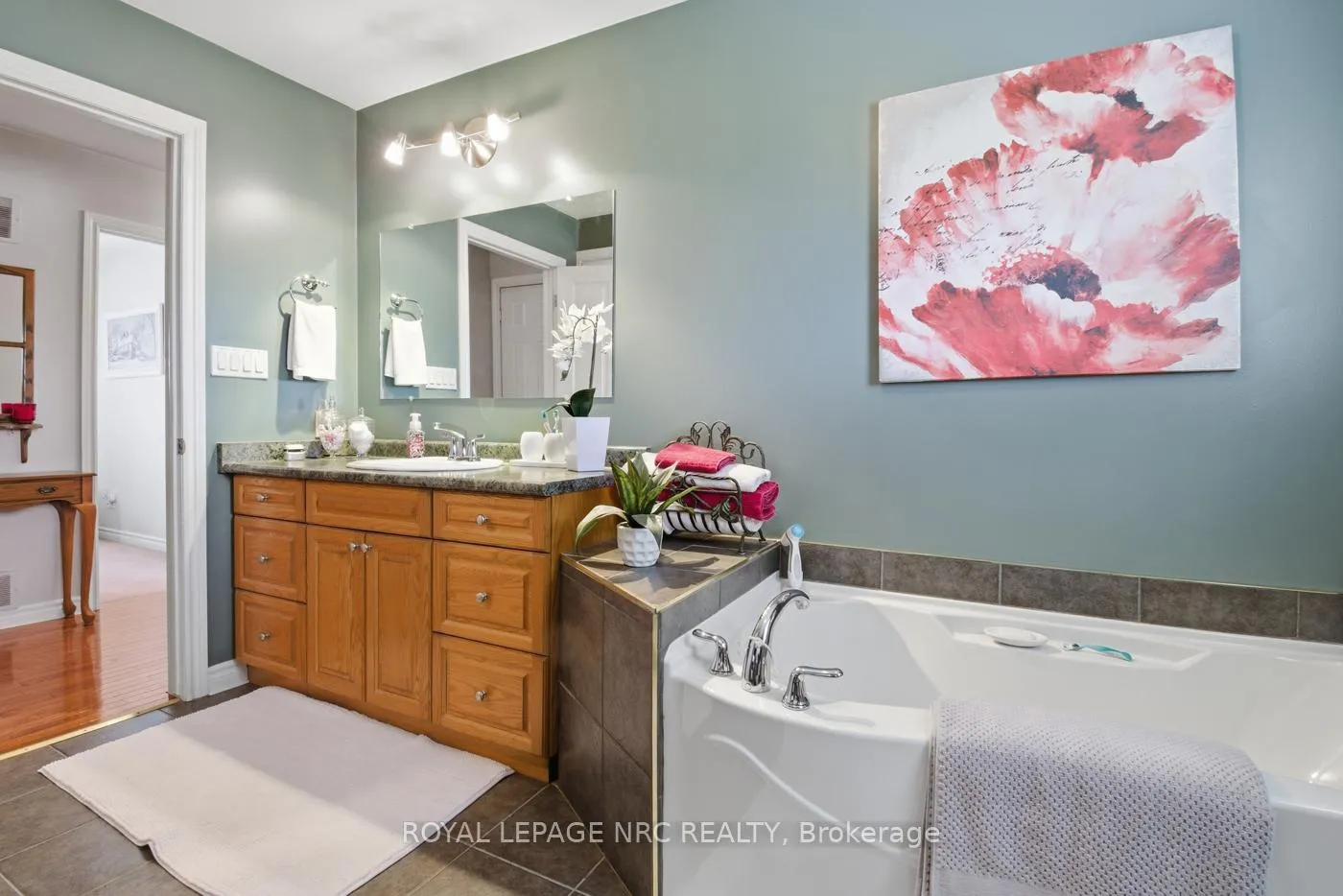 Photo 29 of 10195 Stanley Avenue, Niagara Falls, Lyons Creek — HOMEH