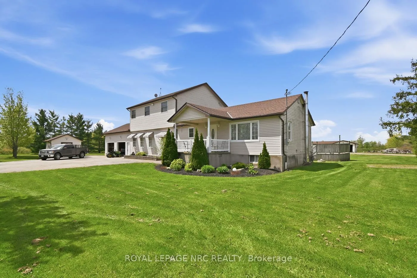 Photo 37 of 10195 Stanley Avenue, Niagara Falls, Lyons Creek — HOMEH