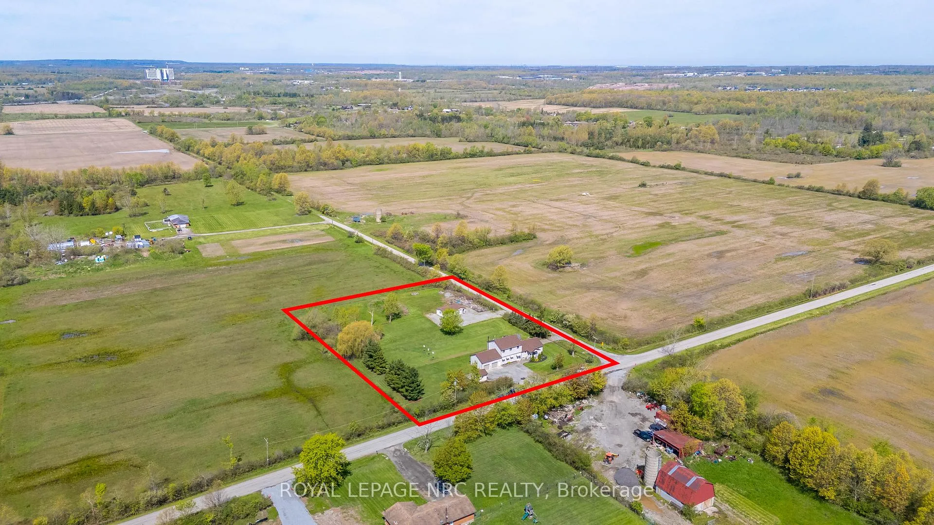 Photo 46 of 10195 Stanley Avenue, Niagara Falls, Lyons Creek — HOMEH