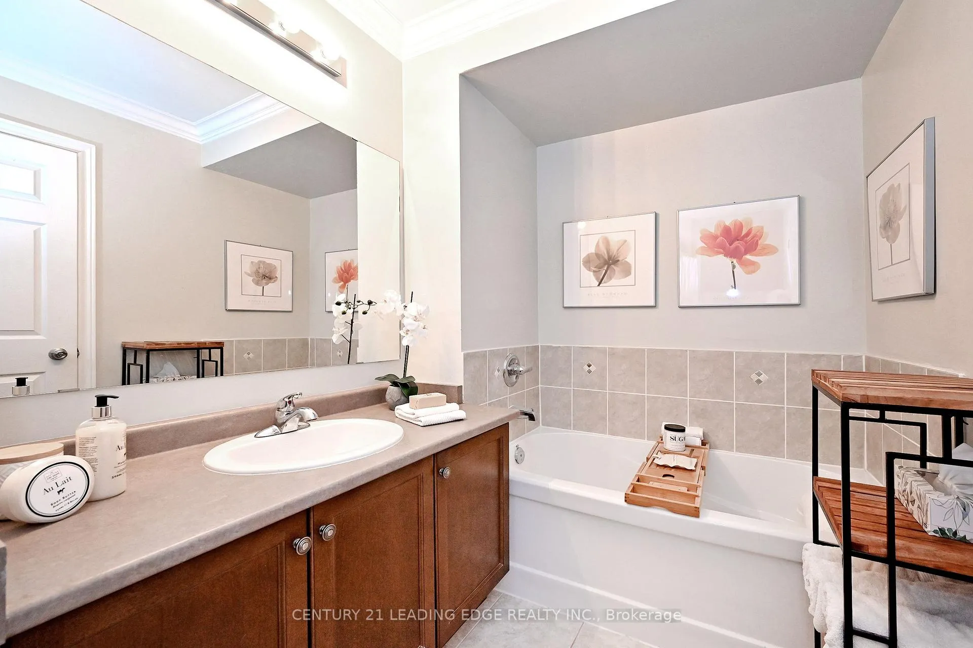 Photo 35 of 13 Beehive Lane, Markham, Wismer — HOMEH