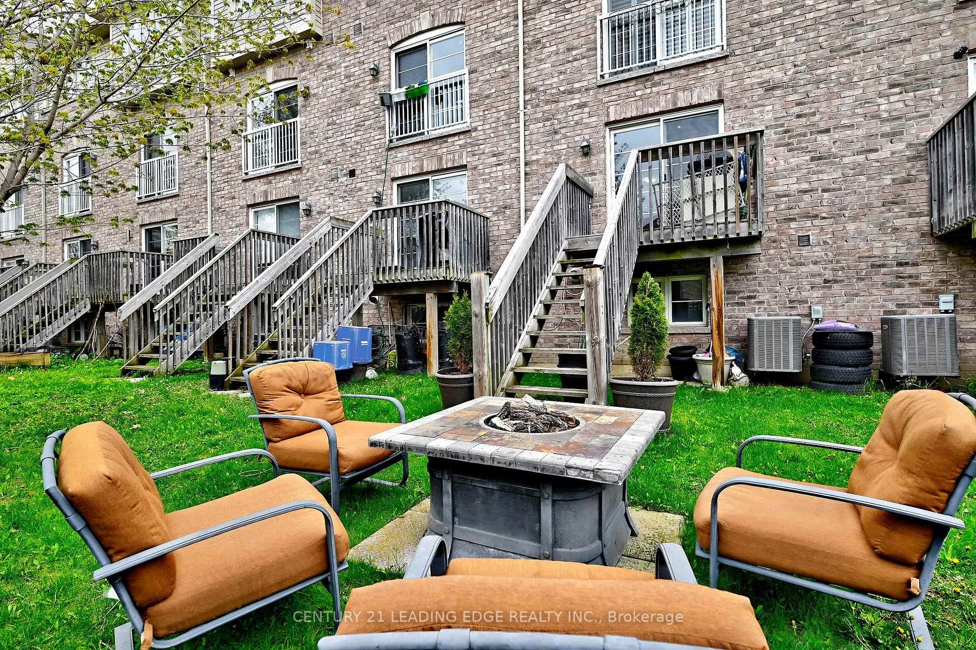Photo 48 of 13 Beehive Lane, Markham, Wismer — HOMEH