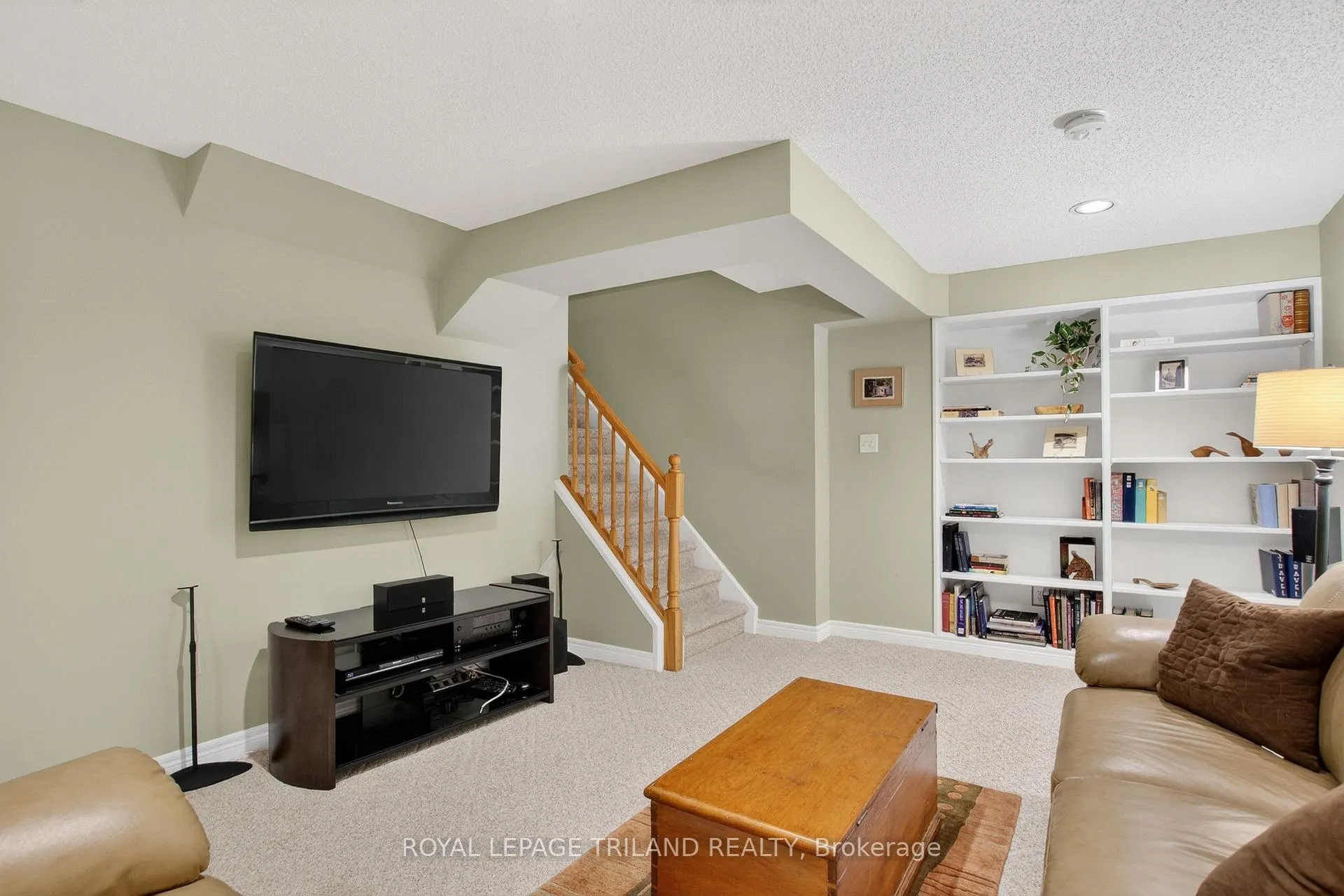Photo 31 of Unit 14, 140 McGarrell Drive, London, North R — HOMEH
