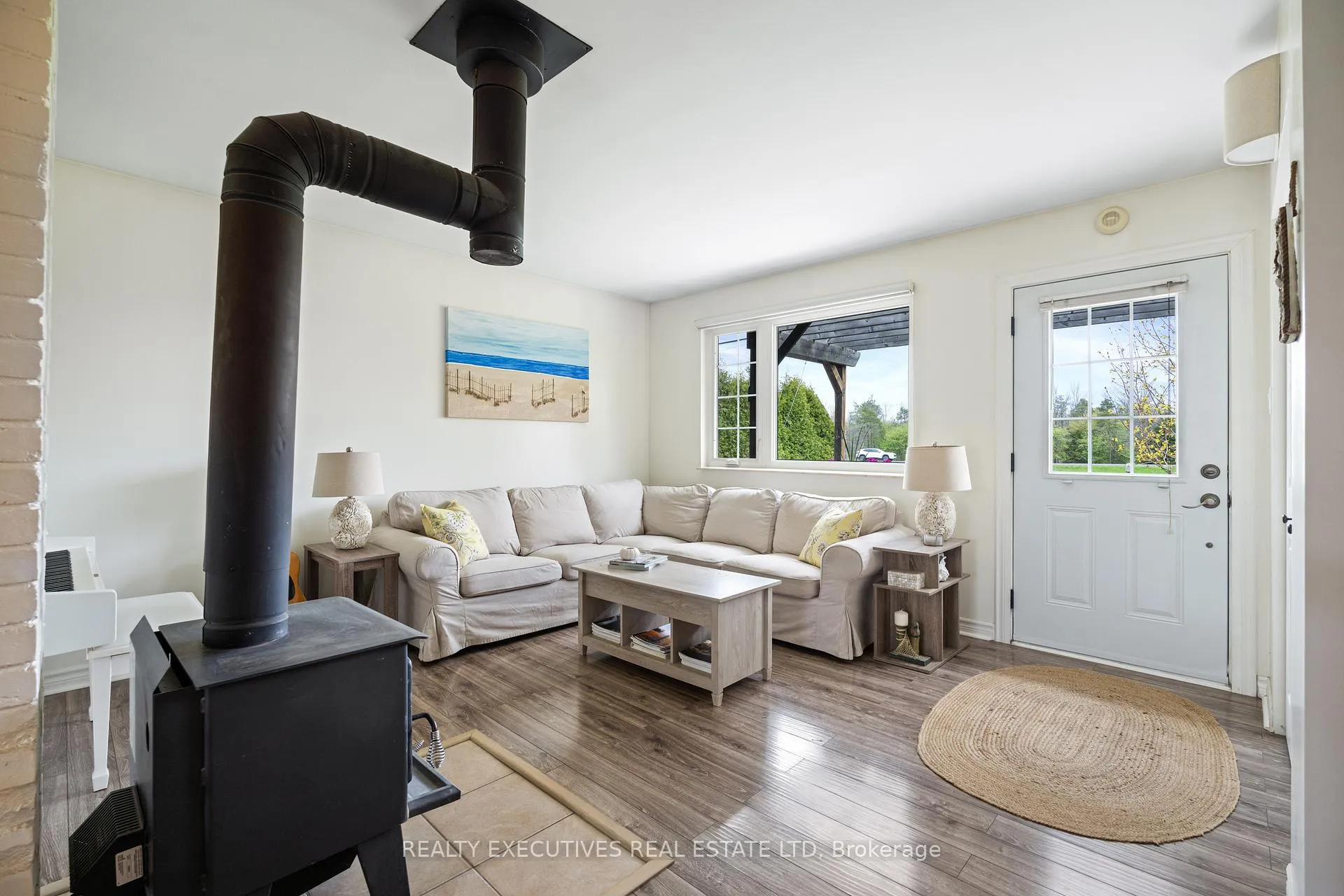Photo 5 of 13035 Riverside Drive, South Dundas, South Dundas (Williamsburgh) Twp — HOMEH