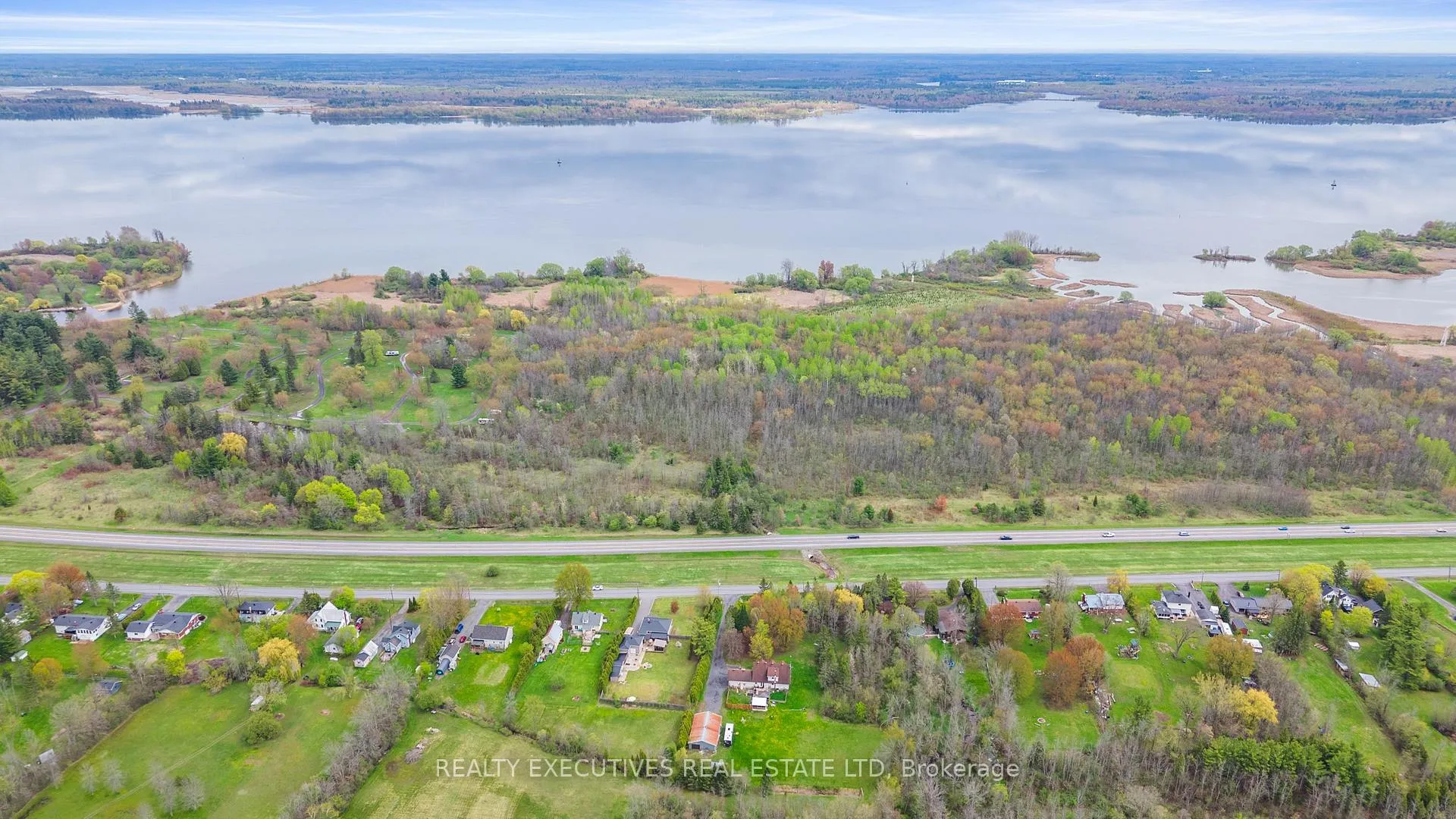 Photo 45 of 13035 Riverside Drive, South Dundas, South Dundas (Williamsburgh) Twp — HOMEH