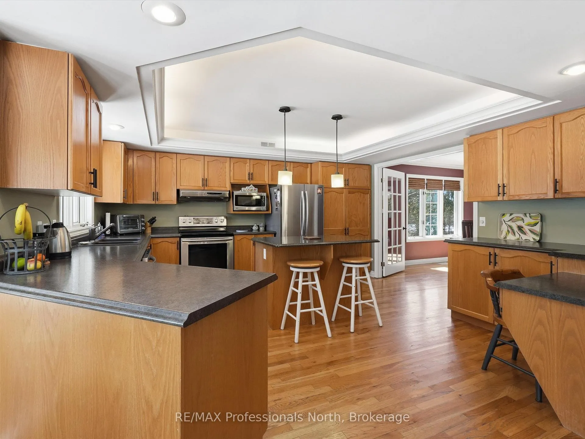 Photo 15 of 31 The Granite Bluff, Bracebridge, Macaulay — HOMEH