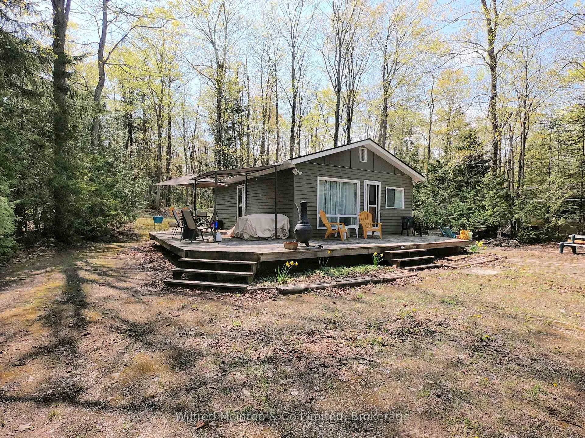 Photo 2 of 210 Thompson Avenue, Native Leased Lands — HOMEH