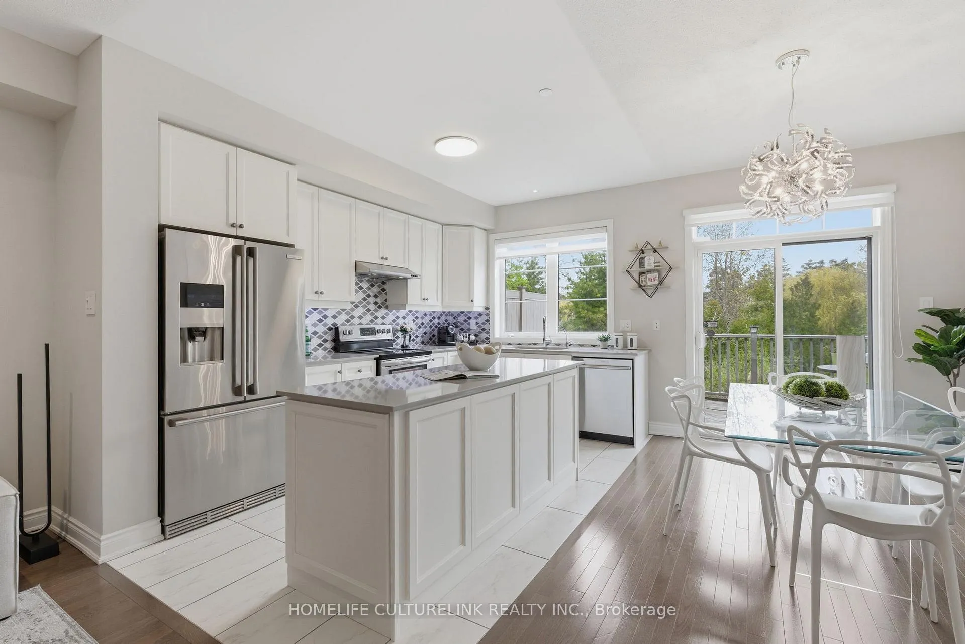 Photo 6 of Unit 126, 1331 Major Mackenzie Drive, Vaughan, Patterson — HOMEH