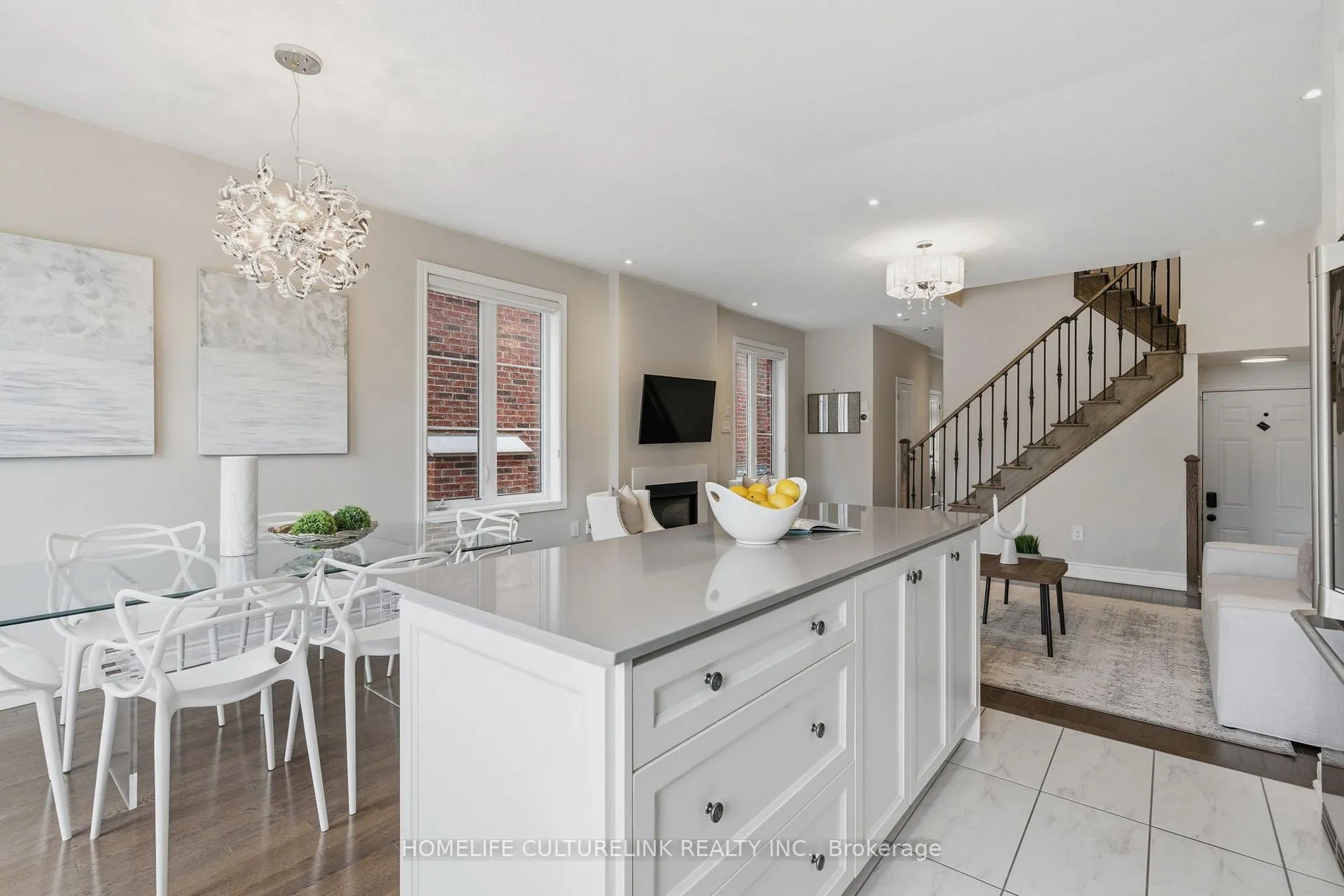Photo 10 of Unit 126, 1331 Major Mackenzie Drive, Vaughan, Patterson — HOMEH