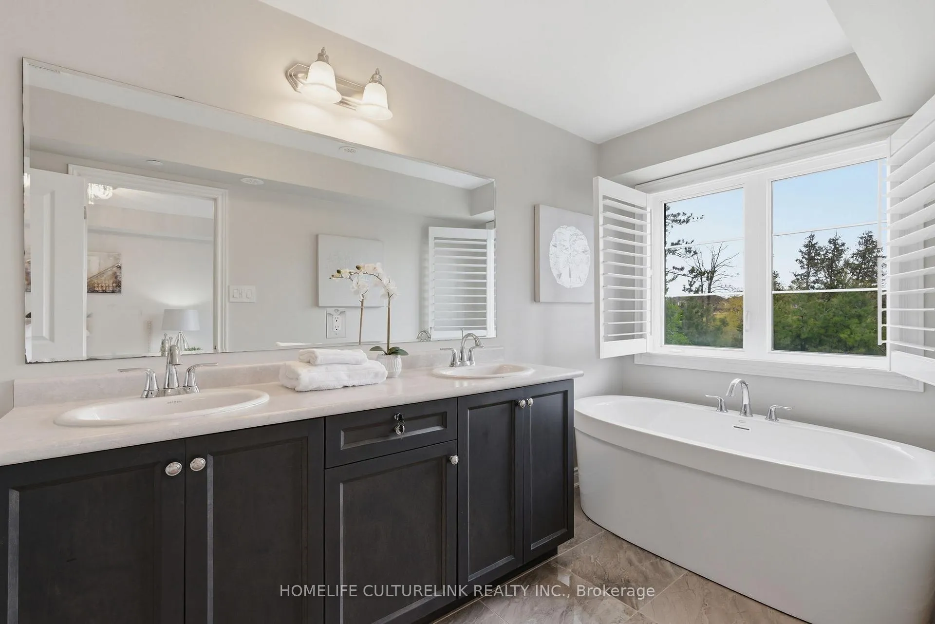 Photo 16 of Unit 126, 1331 Major Mackenzie Drive, Vaughan, Patterson — HOMEH