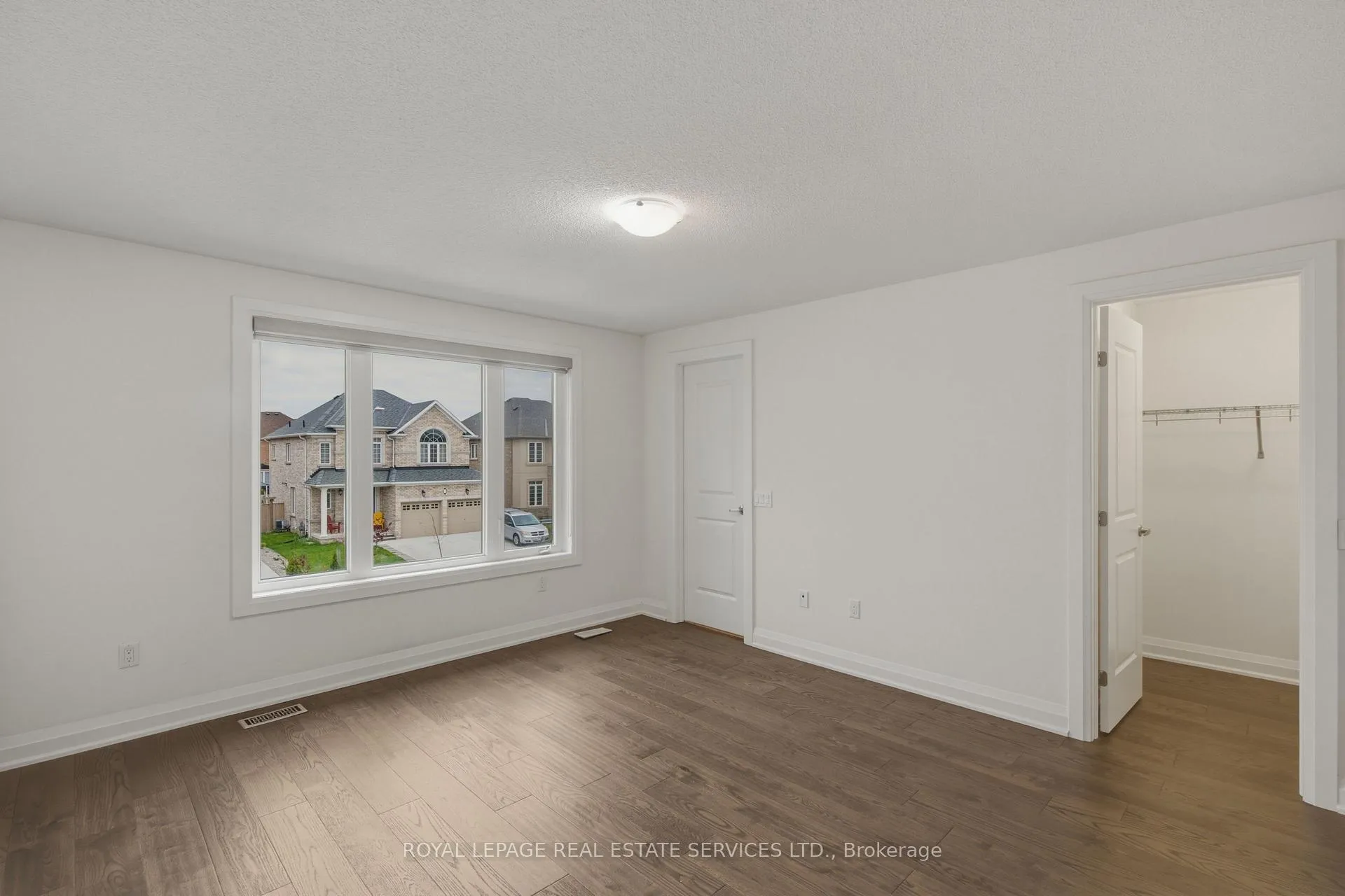 Photo 23 of 197 Whittington Drive, Hamilton, Meadowlands — HOMEH