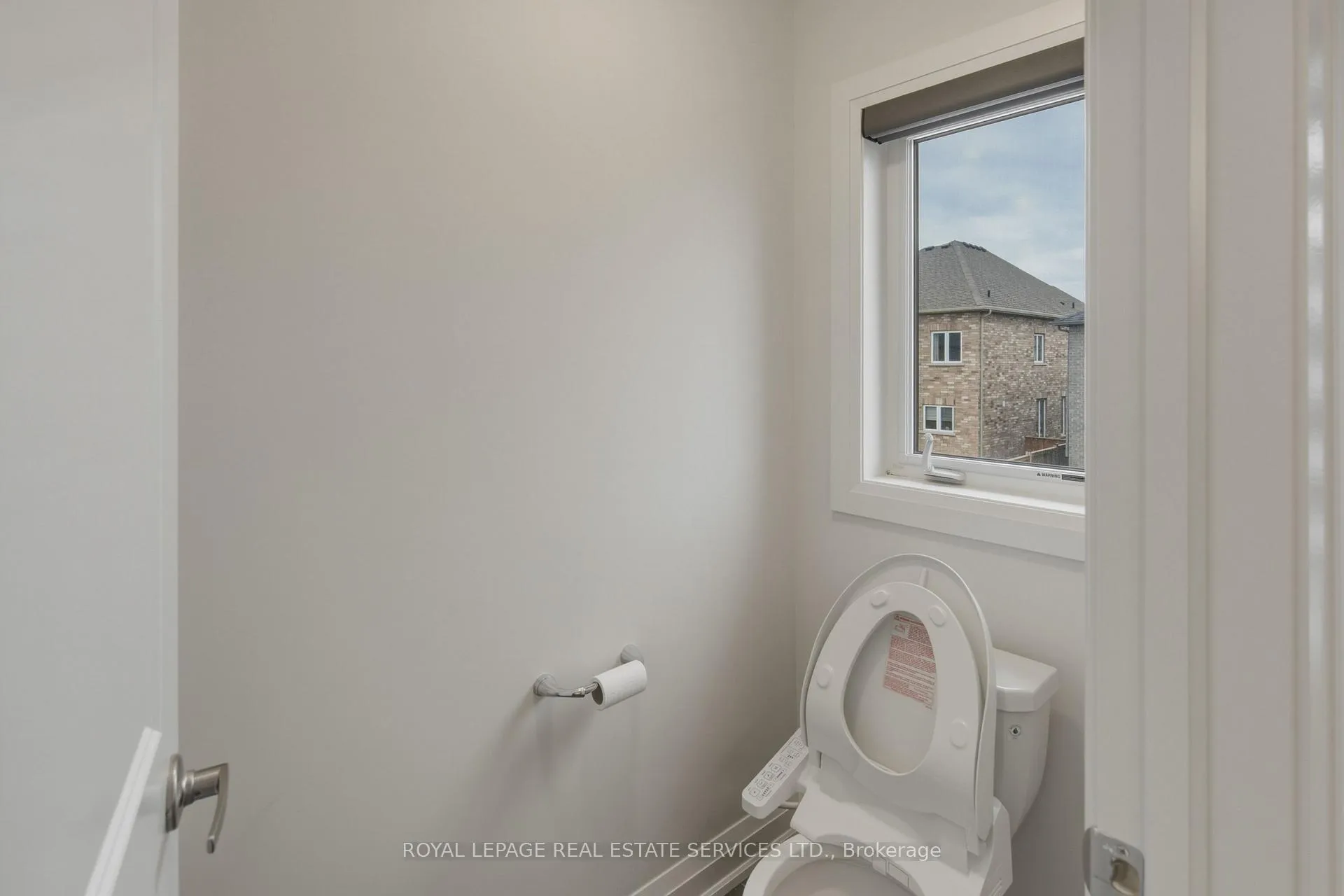 Photo 25 of 197 Whittington Drive, Hamilton, Meadowlands — HOMEH