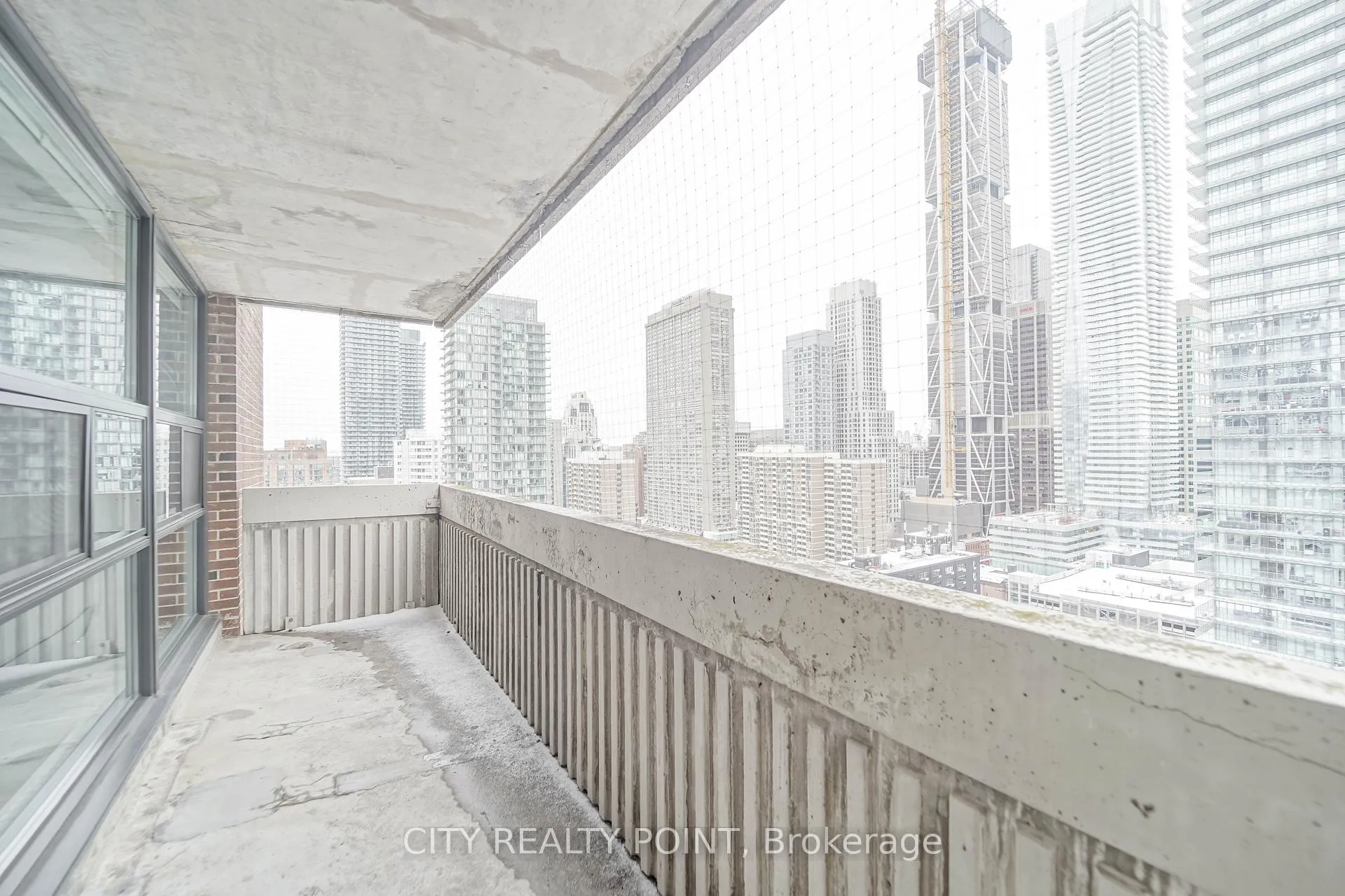 Photo 6 of Unit 1411, 33 Isabella Street, Toronto, Church-Yonge Corridor — HOMEH