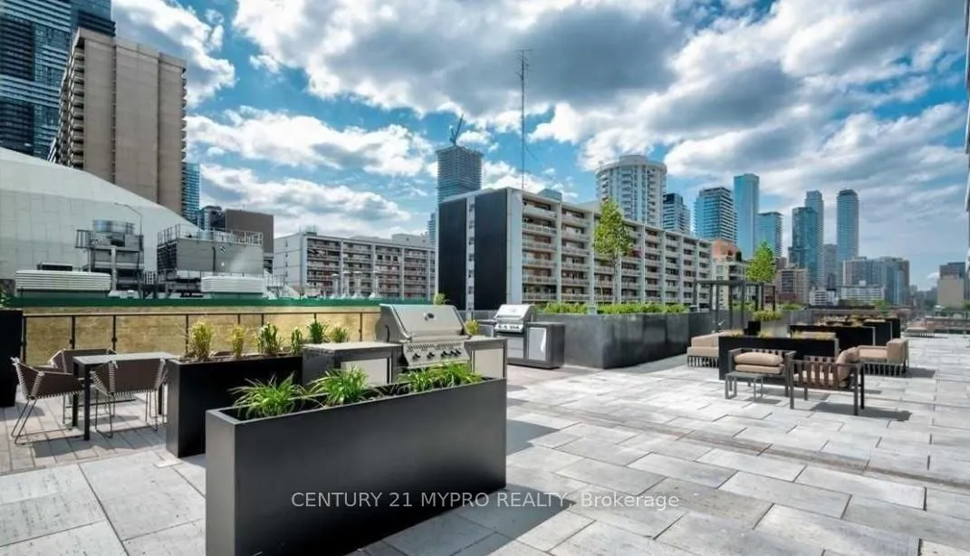 Photo 15 of Unit 1501, 85 Wood Street, Toronto, Church-Yonge Corridor — HOMEH