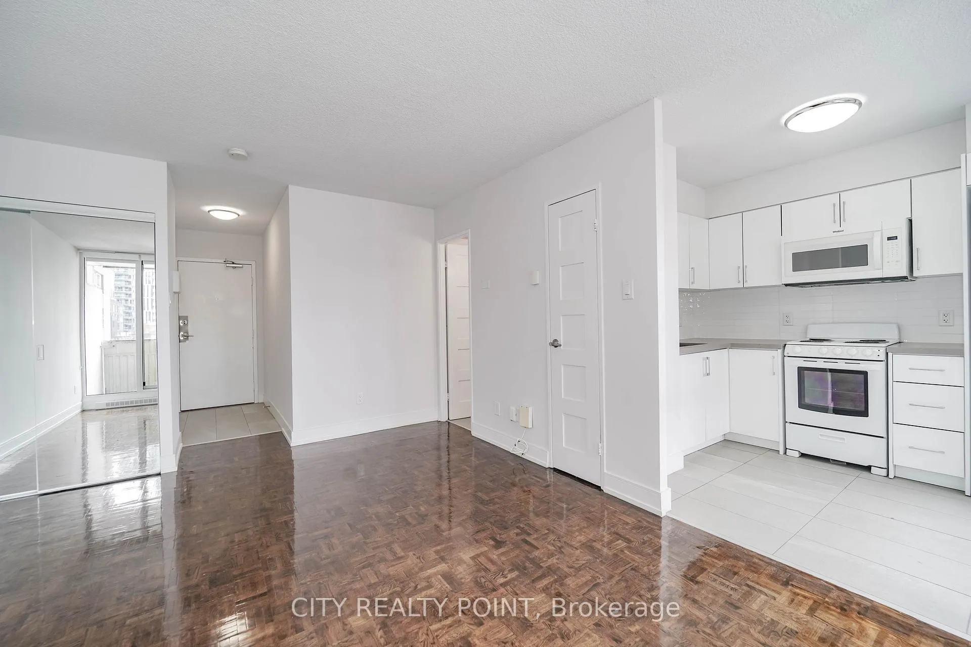 Photo 1 of Unit 1813, 33 Isabella Street, Toronto, Church-Yonge Corridor — HOMEH