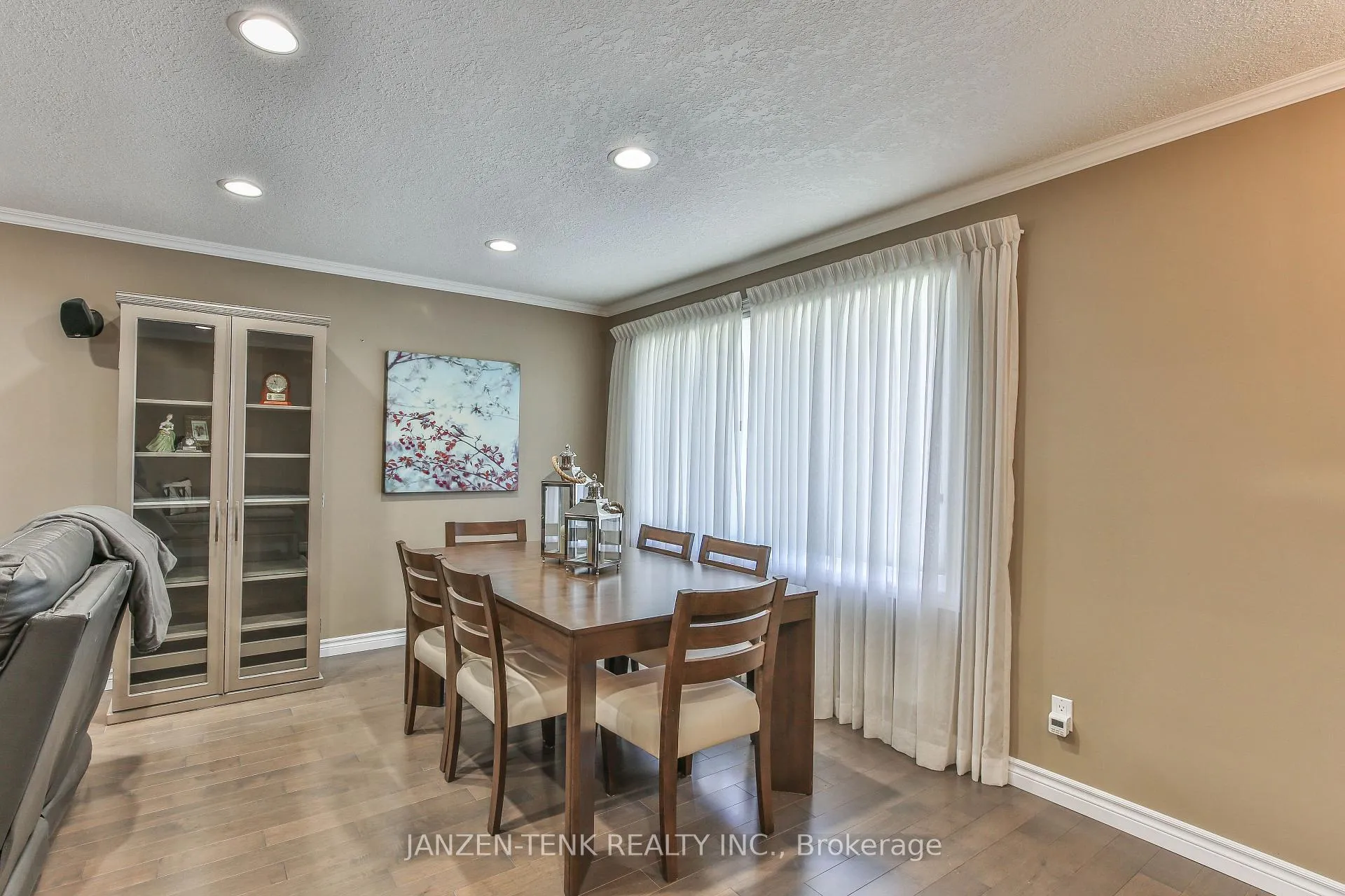 Photo 18 of 197 Highview Drive, St. Thomas — HOMEH