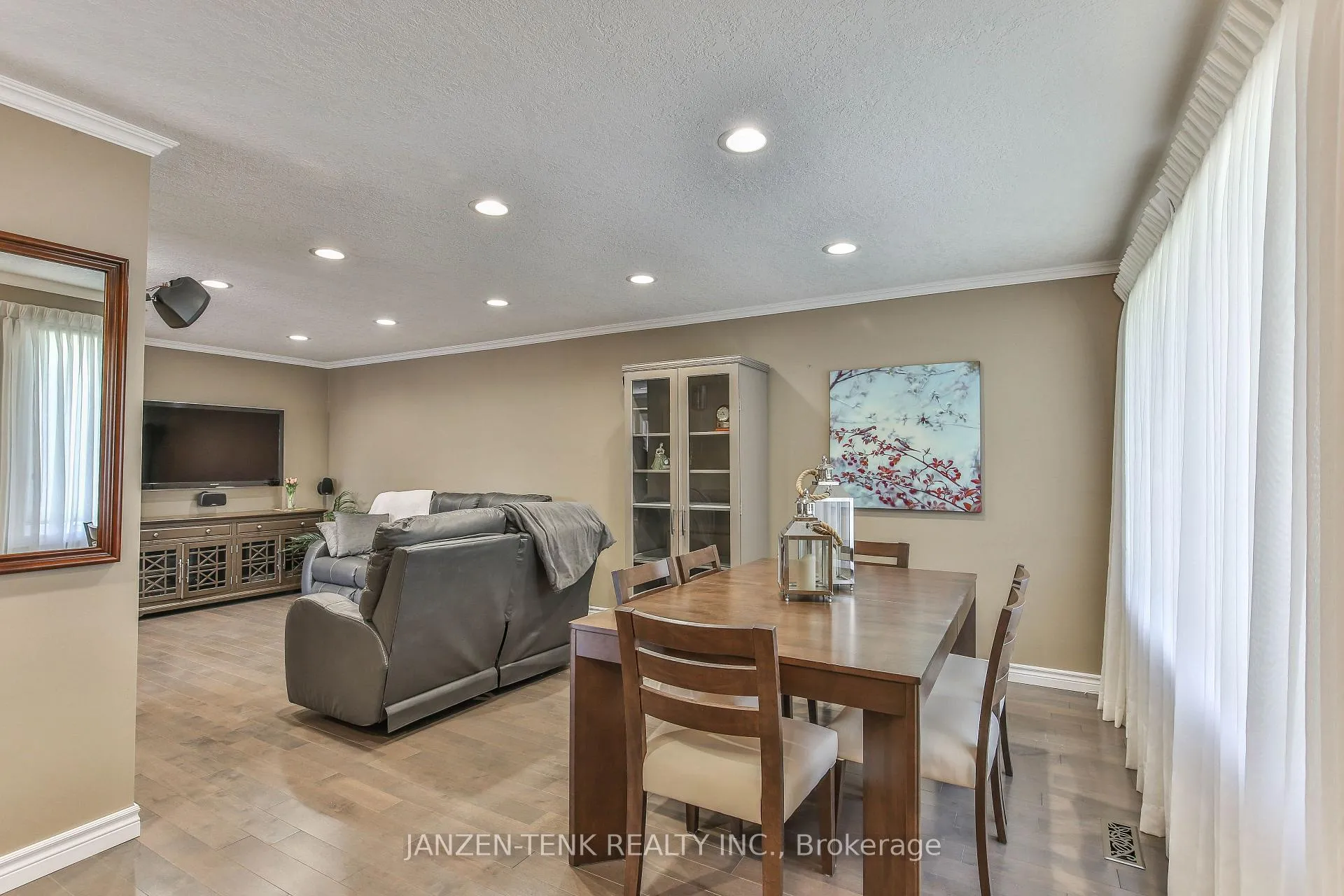 Photo 19 of 197 Highview Drive, St. Thomas — HOMEH