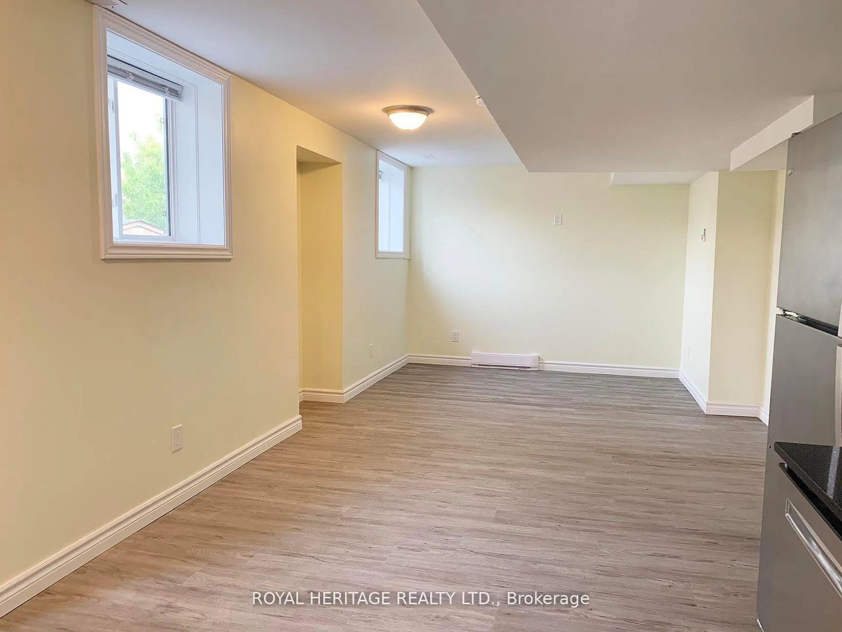 Photo 8 of 1628 Spencely Drive, Oshawa, Taunton — HOMEH