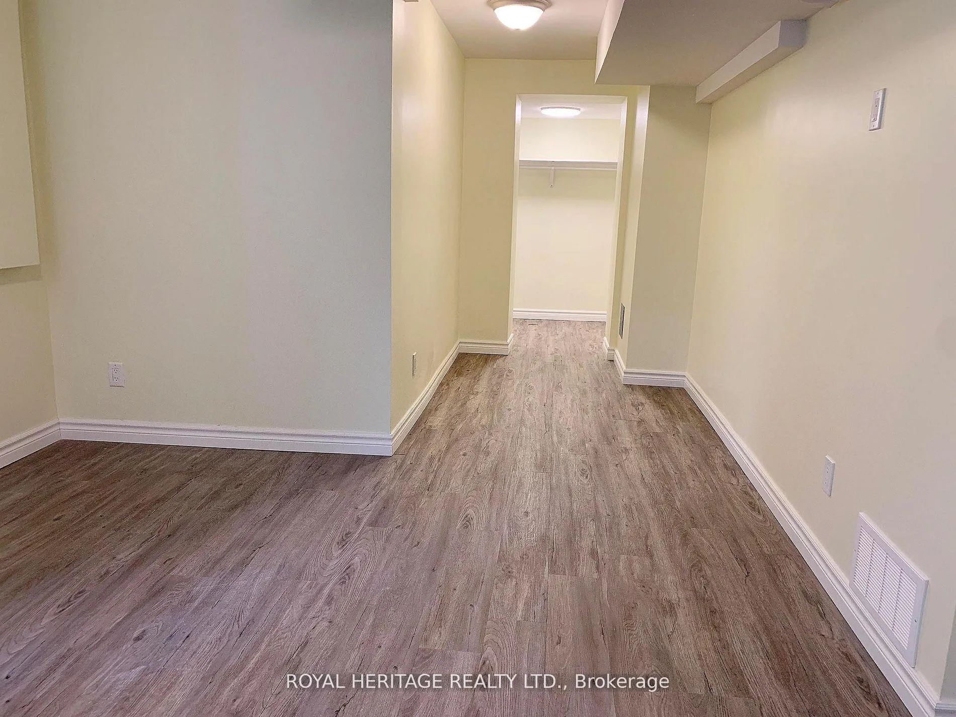 Photo 12 of 1628 Spencely Drive, Oshawa, Taunton — HOMEH