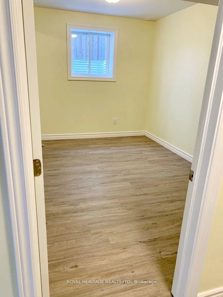 Photo 20 of 1628 Spencely Drive, Oshawa, Taunton — HOMEH