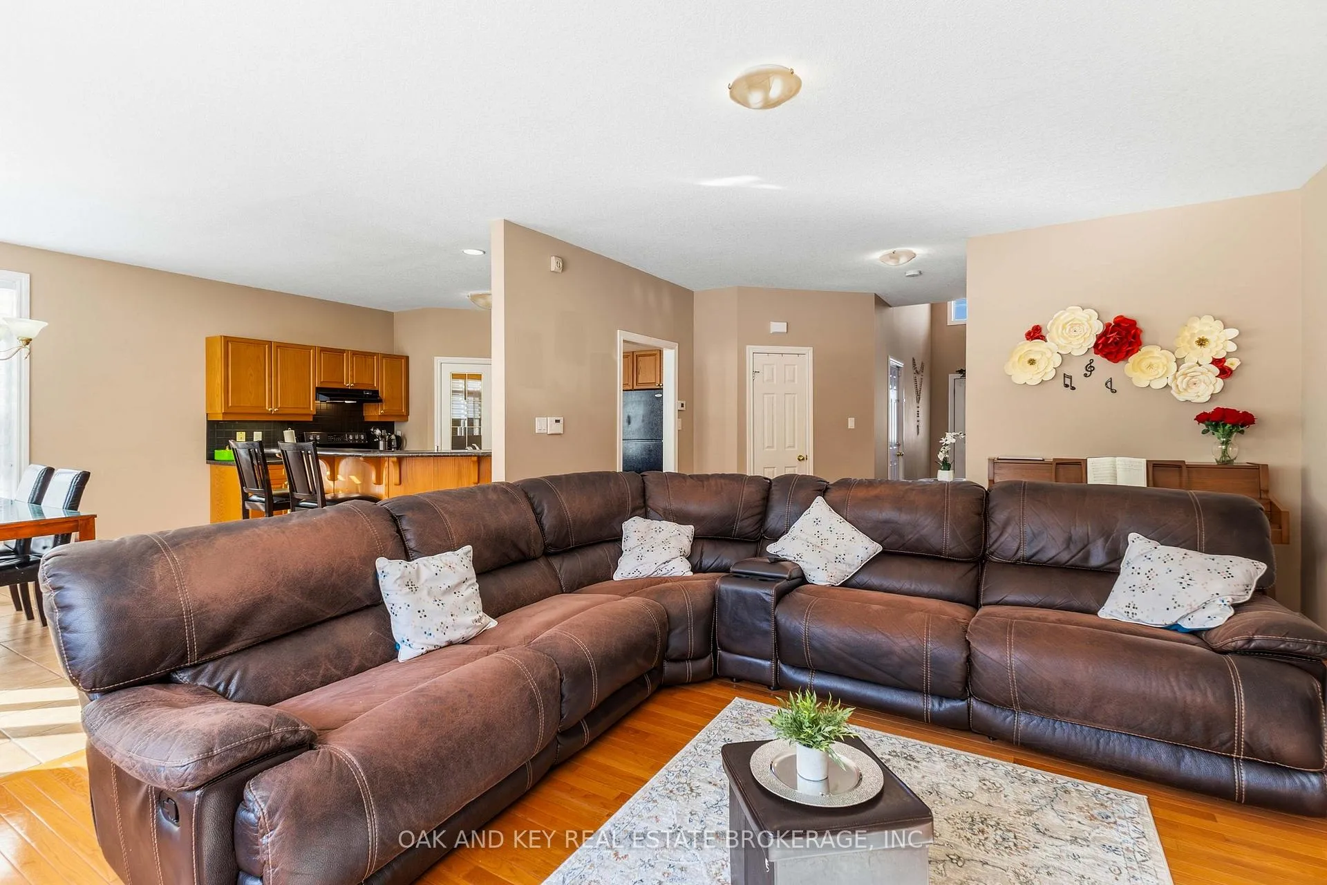 Photo 7 of 2180 Lilac Avenue, London, South K — HOMEH