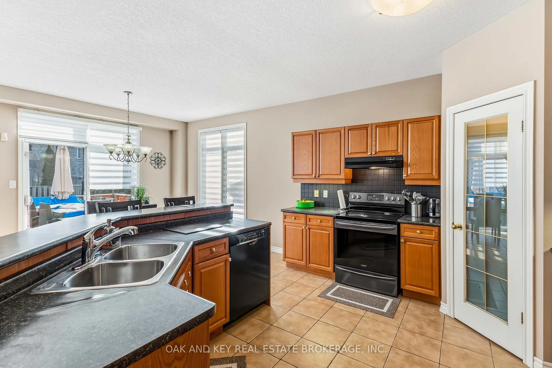 Photo 14 of 2180 Lilac Avenue, London, South K — HOMEH