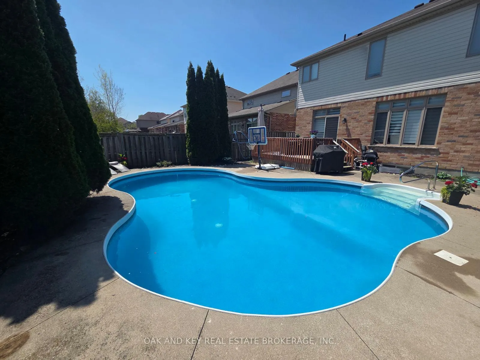 Photo 38 of 2180 Lilac Avenue, London, South K — HOMEH
