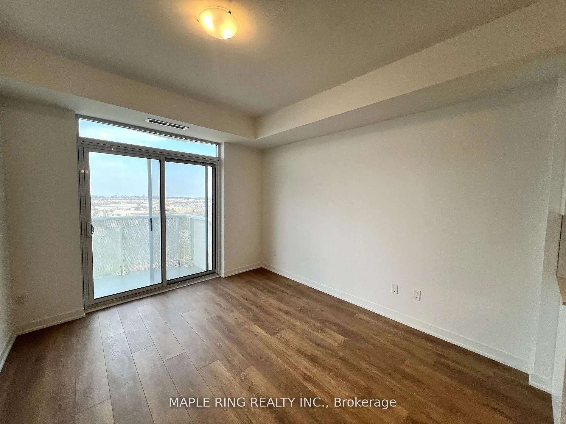 Photo 6 of Unit 2128, 498 Caldari Road, Vaughan, Concord — HOMEH