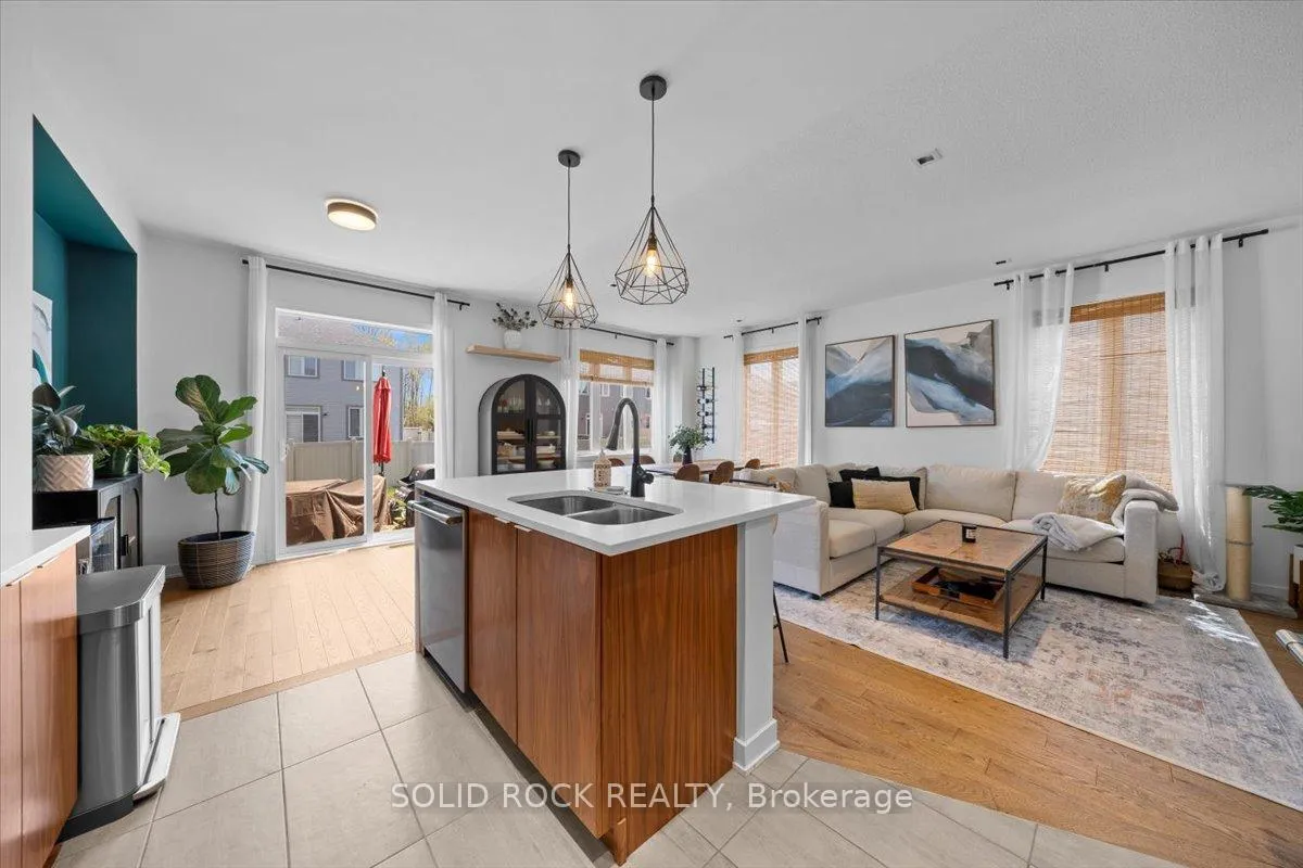 Photo 7 of 255 Trailsedge Way, Ottawa, Mer Bleue/Bradley Estates/Anderson Park — HOMEH