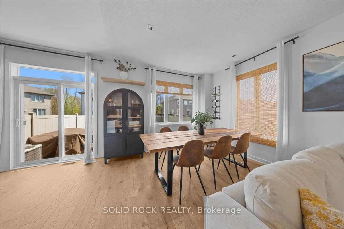 Photo 9 of 255 Trailsedge Way, Ottawa, Mer Bleue/Bradley Estates/Anderson Park — HOMEH
