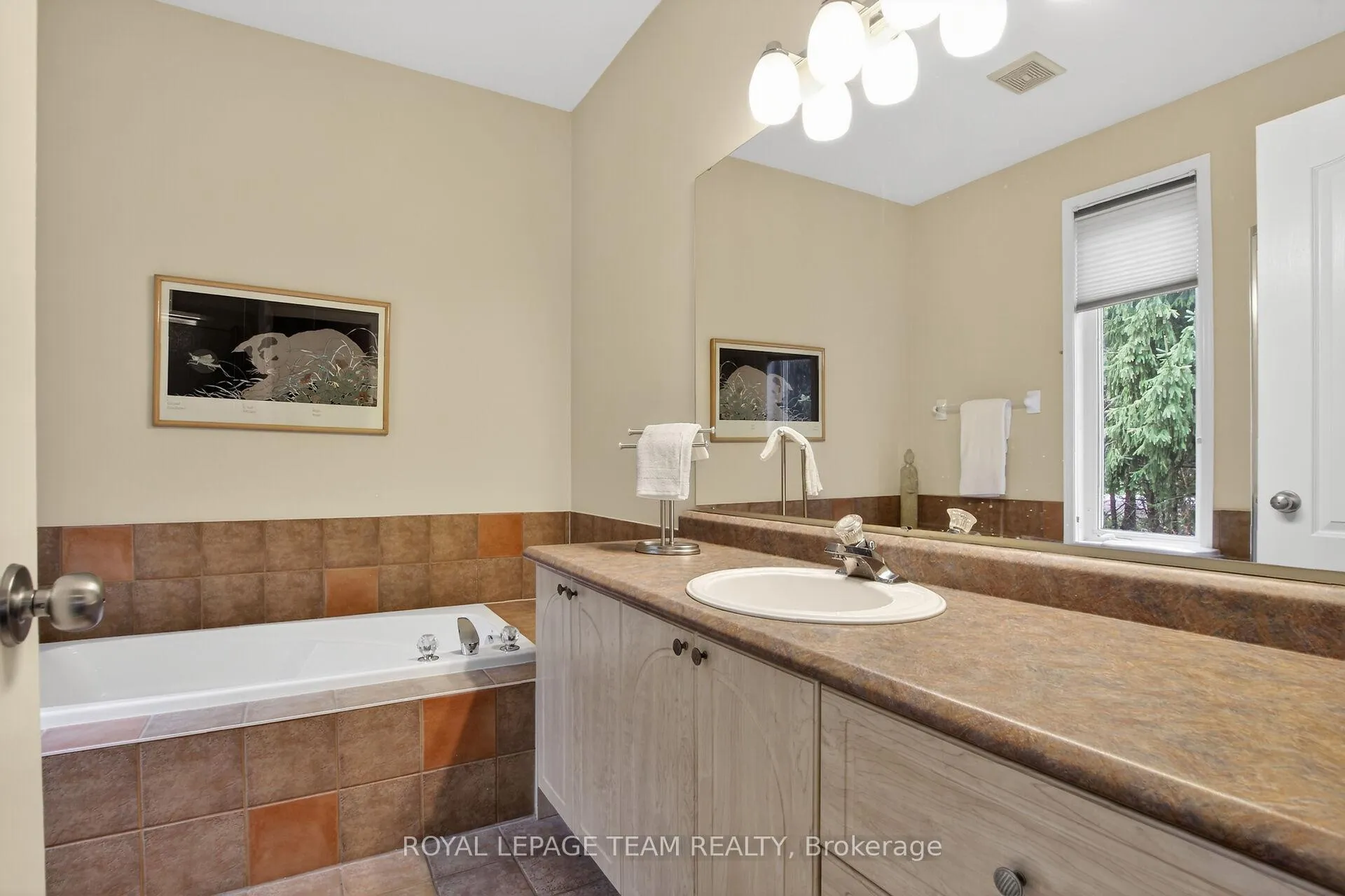 Photo 11 of 57 Wilderness Way, Ottawa, Stittsville (North) — HOMEH