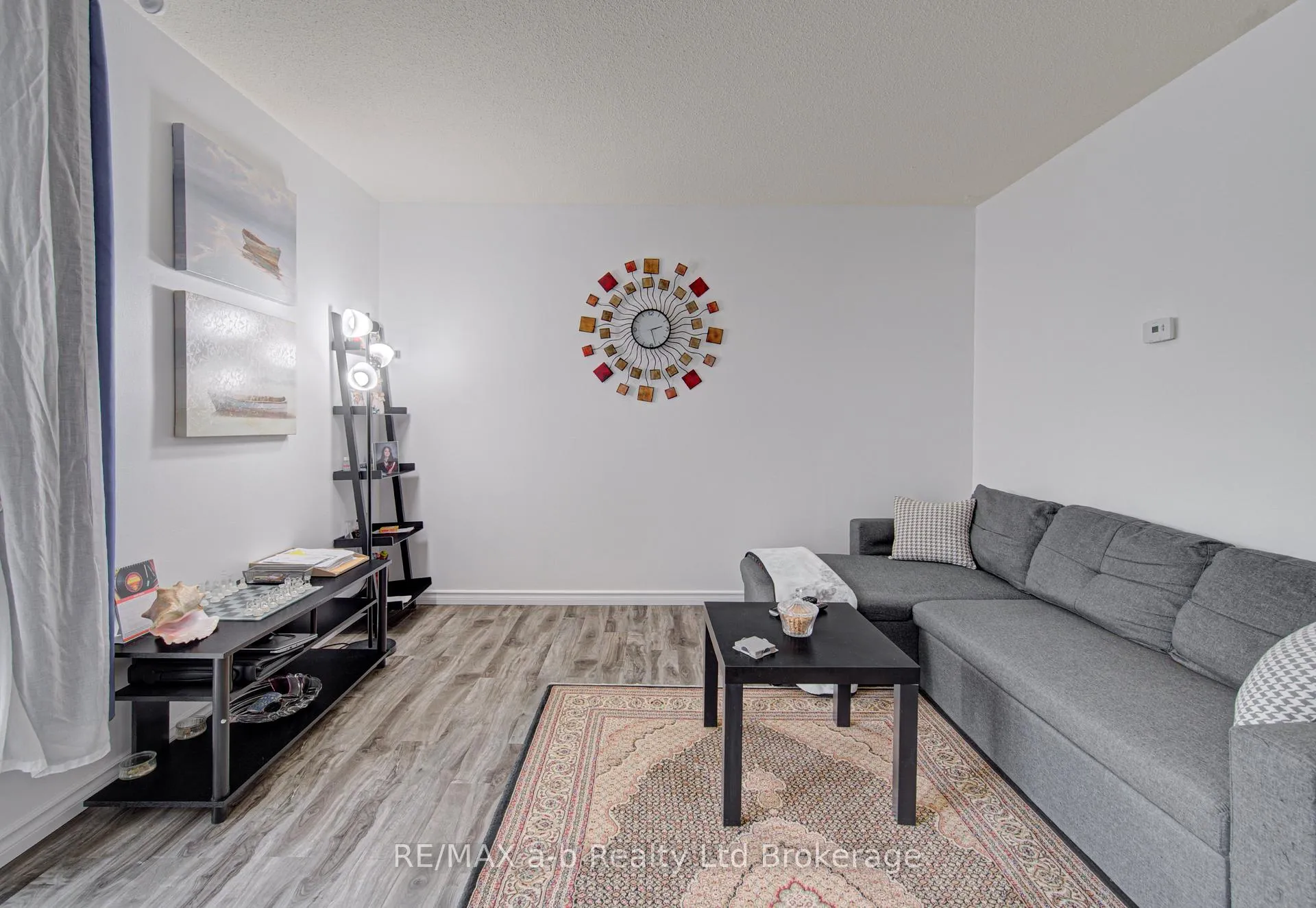 Photo 11 of Unit 18, 224F Harvard Place, Waterloo, Lincoln Village — HOMEH