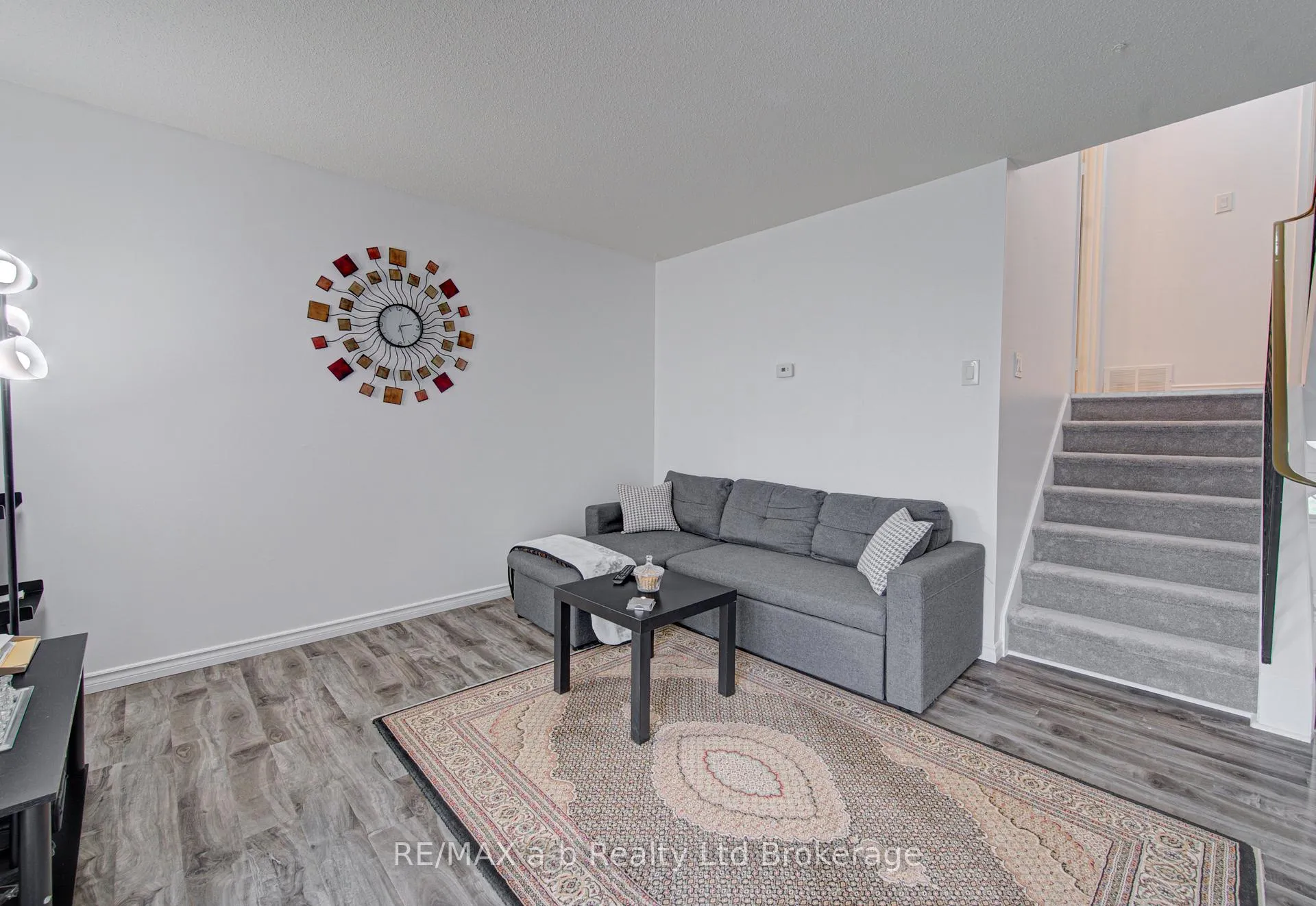 Photo 12 of Unit 18, 224F Harvard Place, Waterloo, Lincoln Village — HOMEH