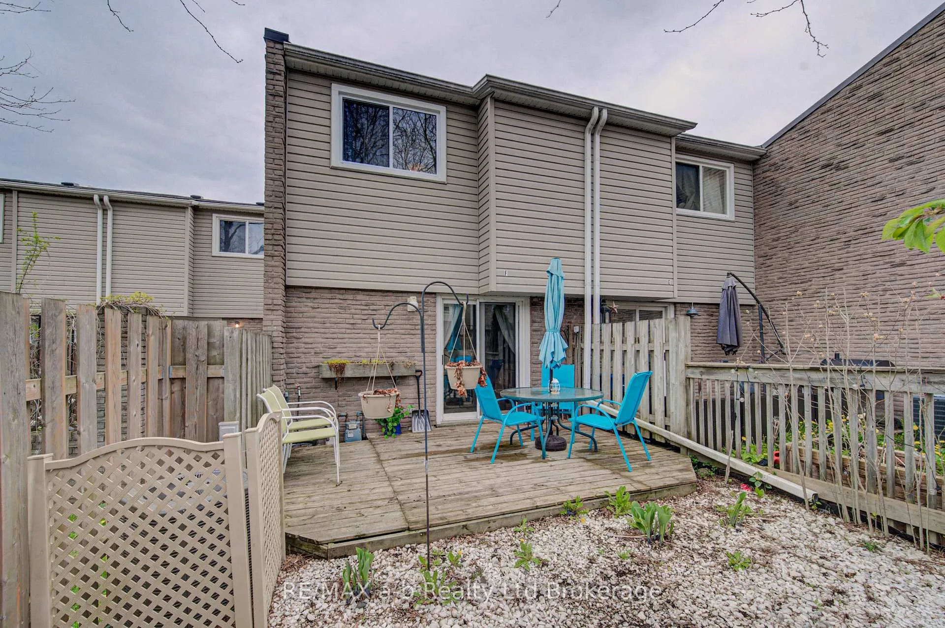Photo 27 of Unit 18, 224F Harvard Place, Waterloo, Lincoln Village — HOMEH