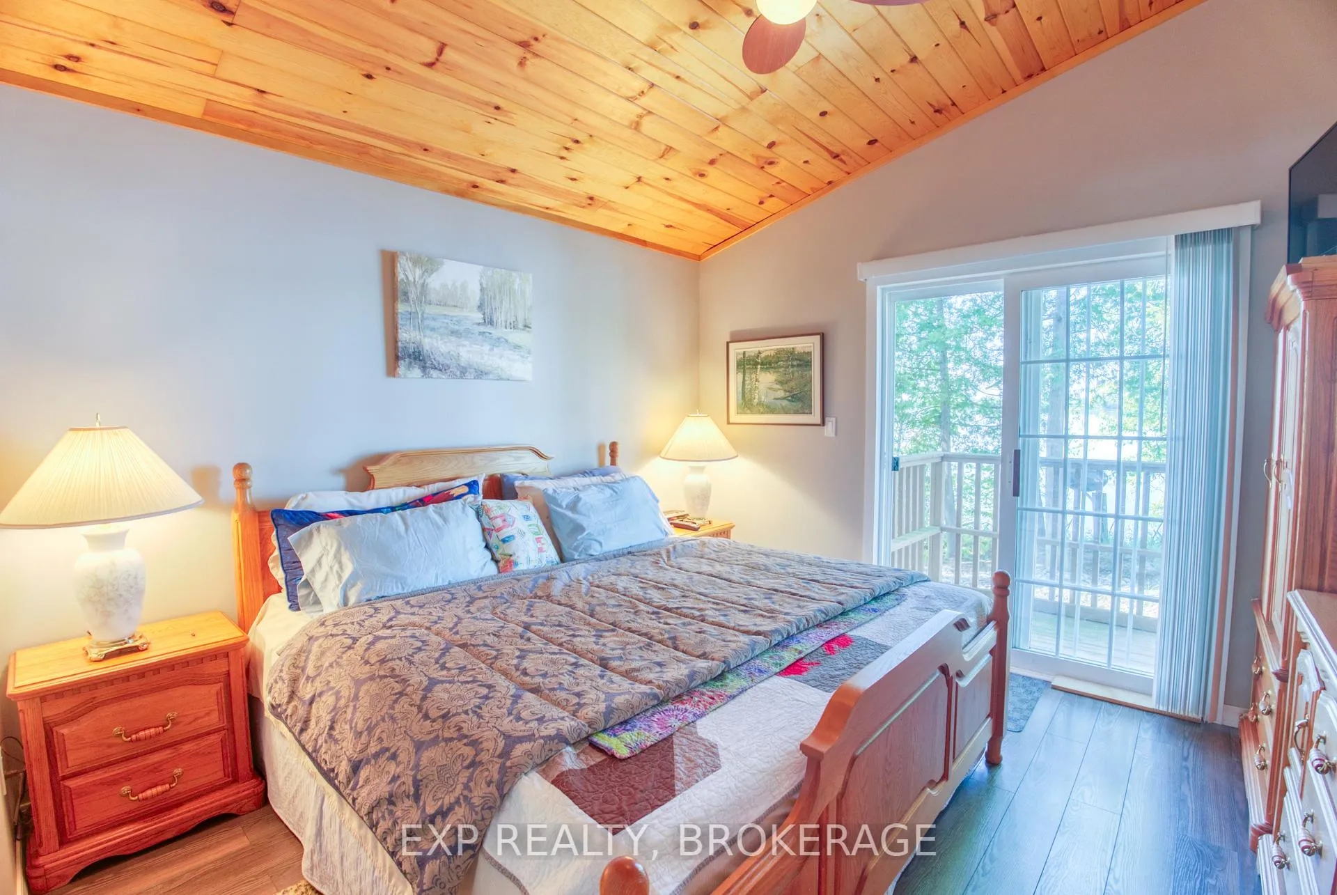 Photo 14 of 832 Sharbot Lake, Frontenac, Frontenac Centre — HOMEH