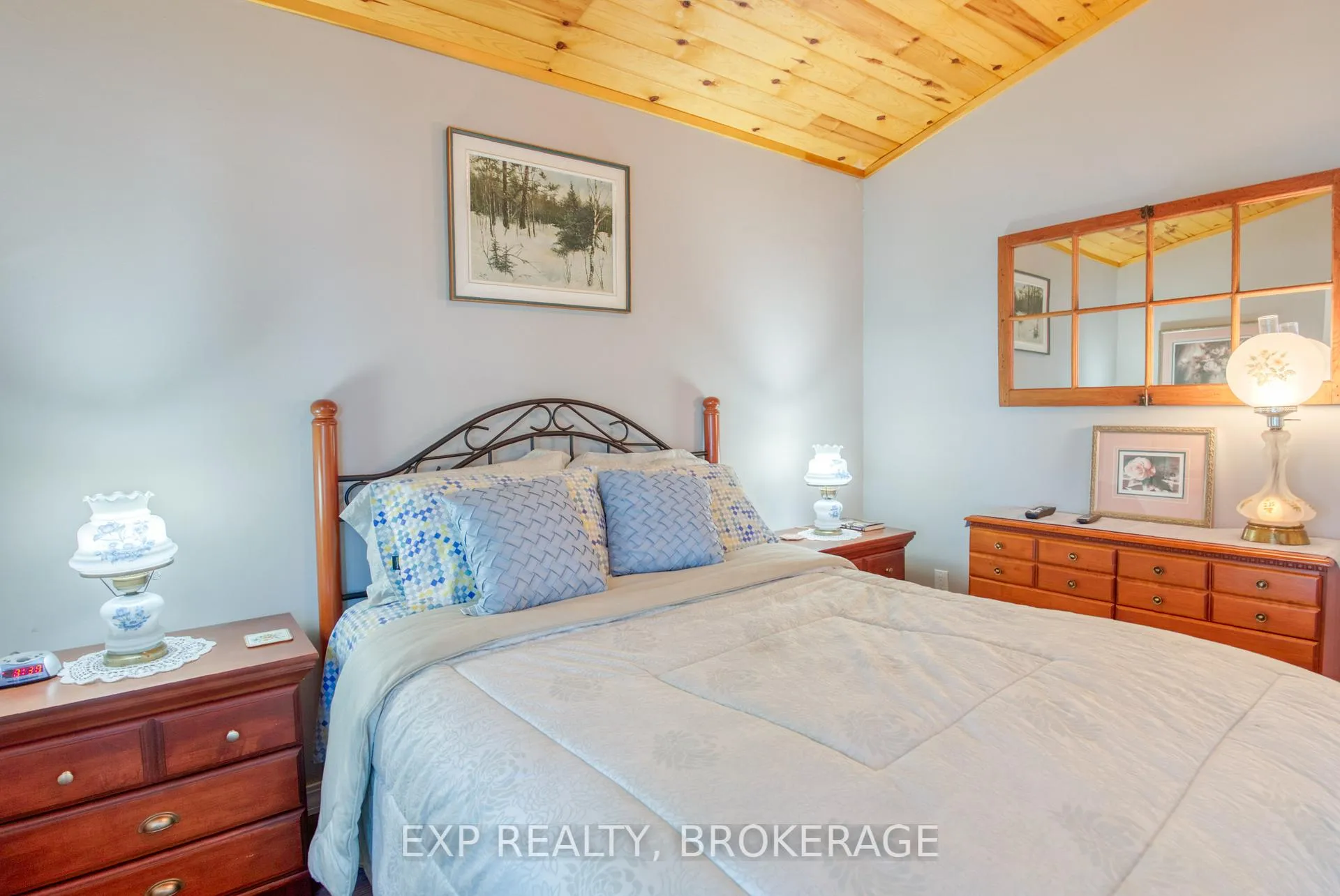 Photo 17 of 832 Sharbot Lake, Frontenac, Frontenac Centre — HOMEH