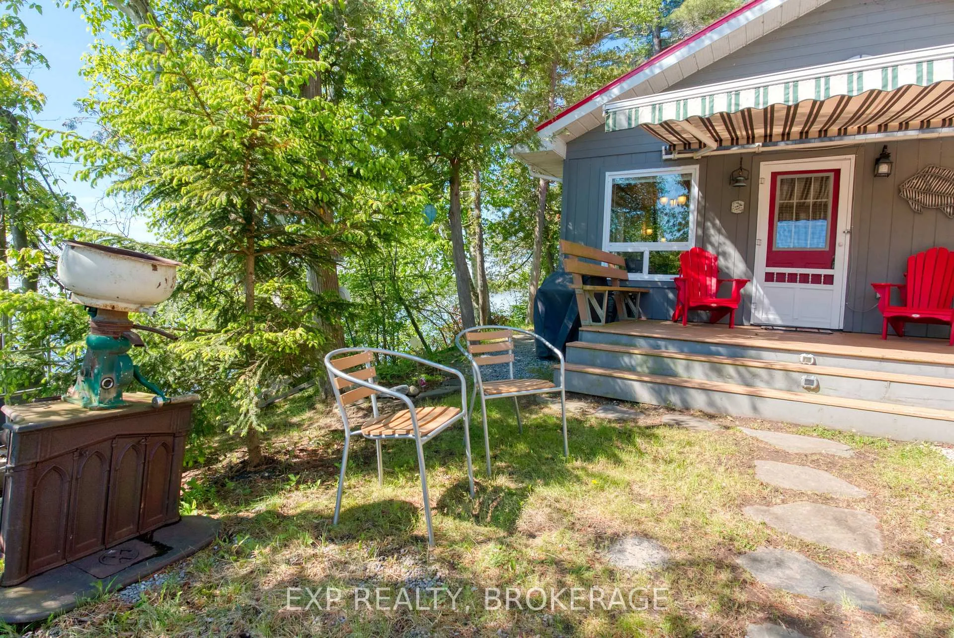 Photo 27 of 832 Sharbot Lake, Frontenac, Frontenac Centre — HOMEH