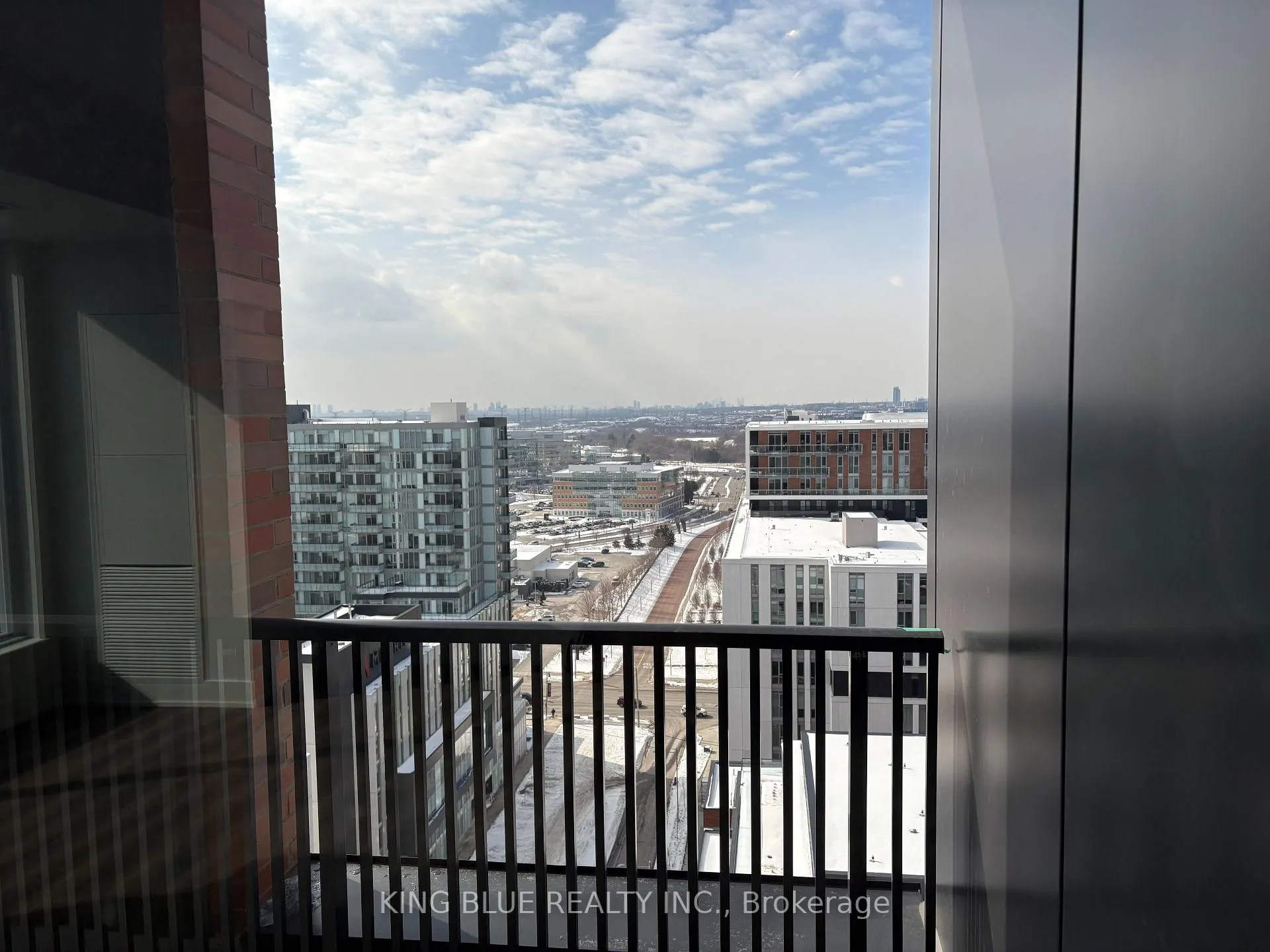 Photo 6 of Unit 1809, 38 Andre De Grasse Street, Markham, Unionville — HOMEH