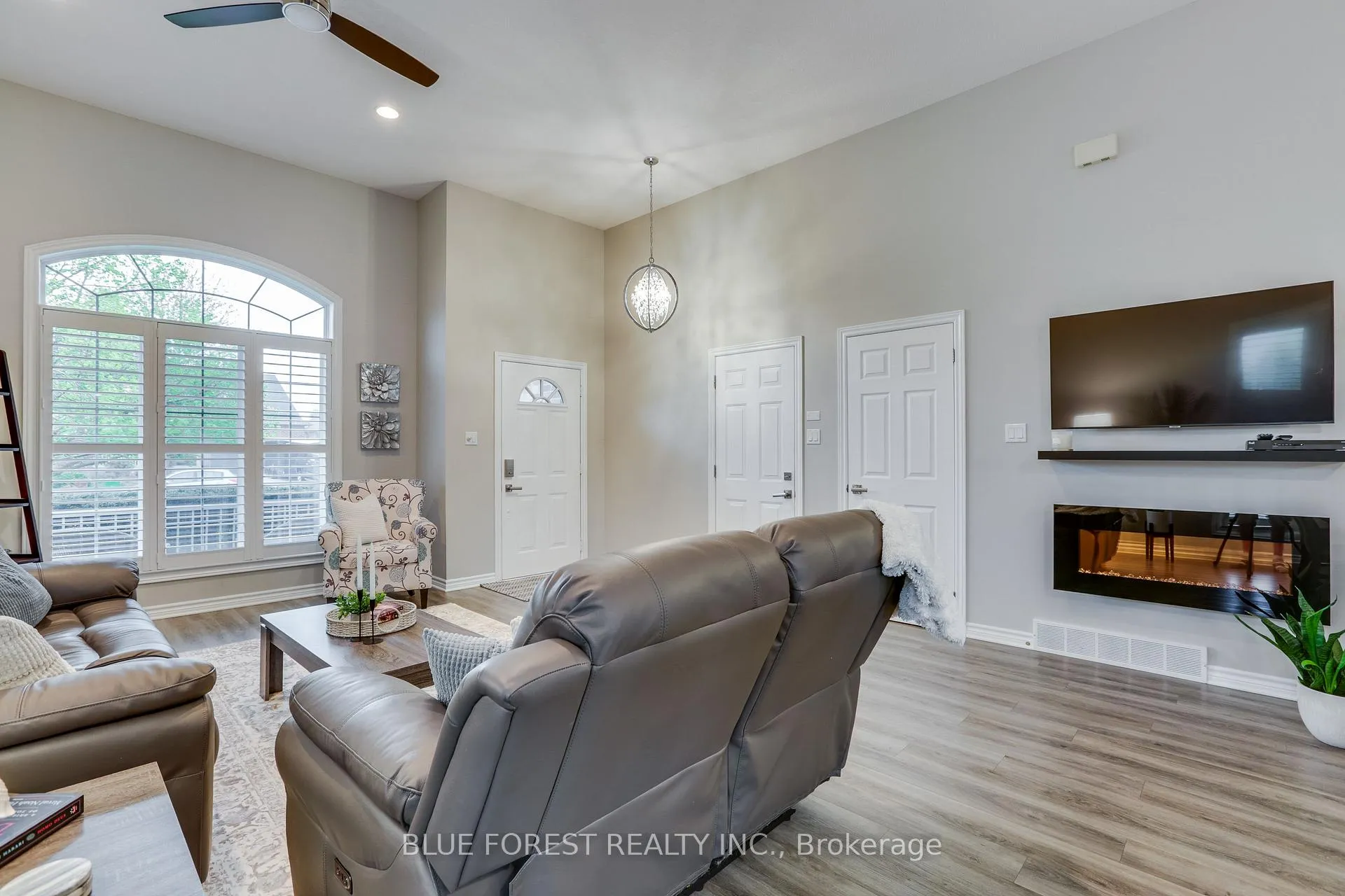 Photo 8 of 179 Forest Grove Crescent, Thames Centre, Dorchester — HOMEH