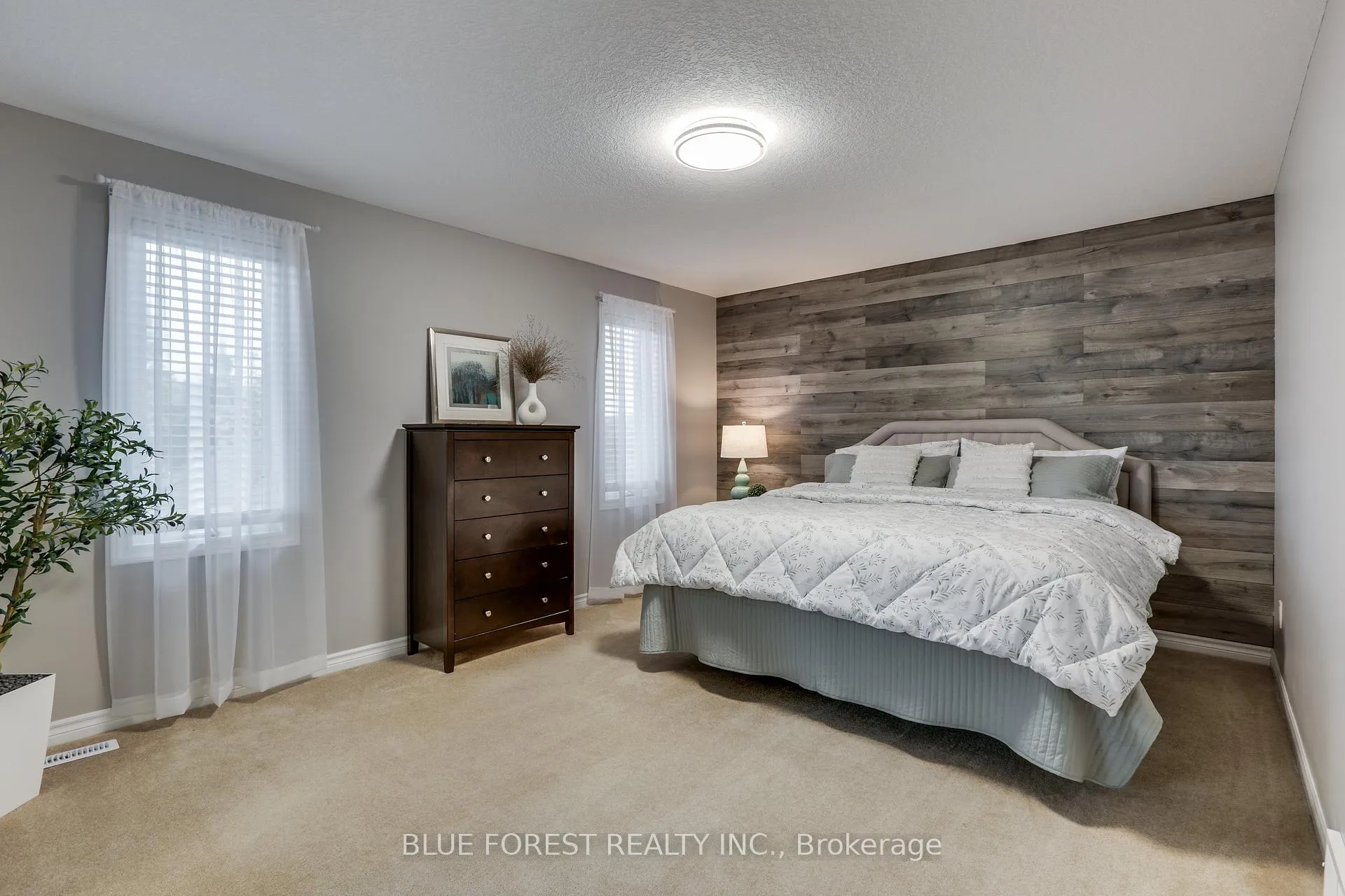 Photo 16 of 179 Forest Grove Crescent, Thames Centre, Dorchester — HOMEH