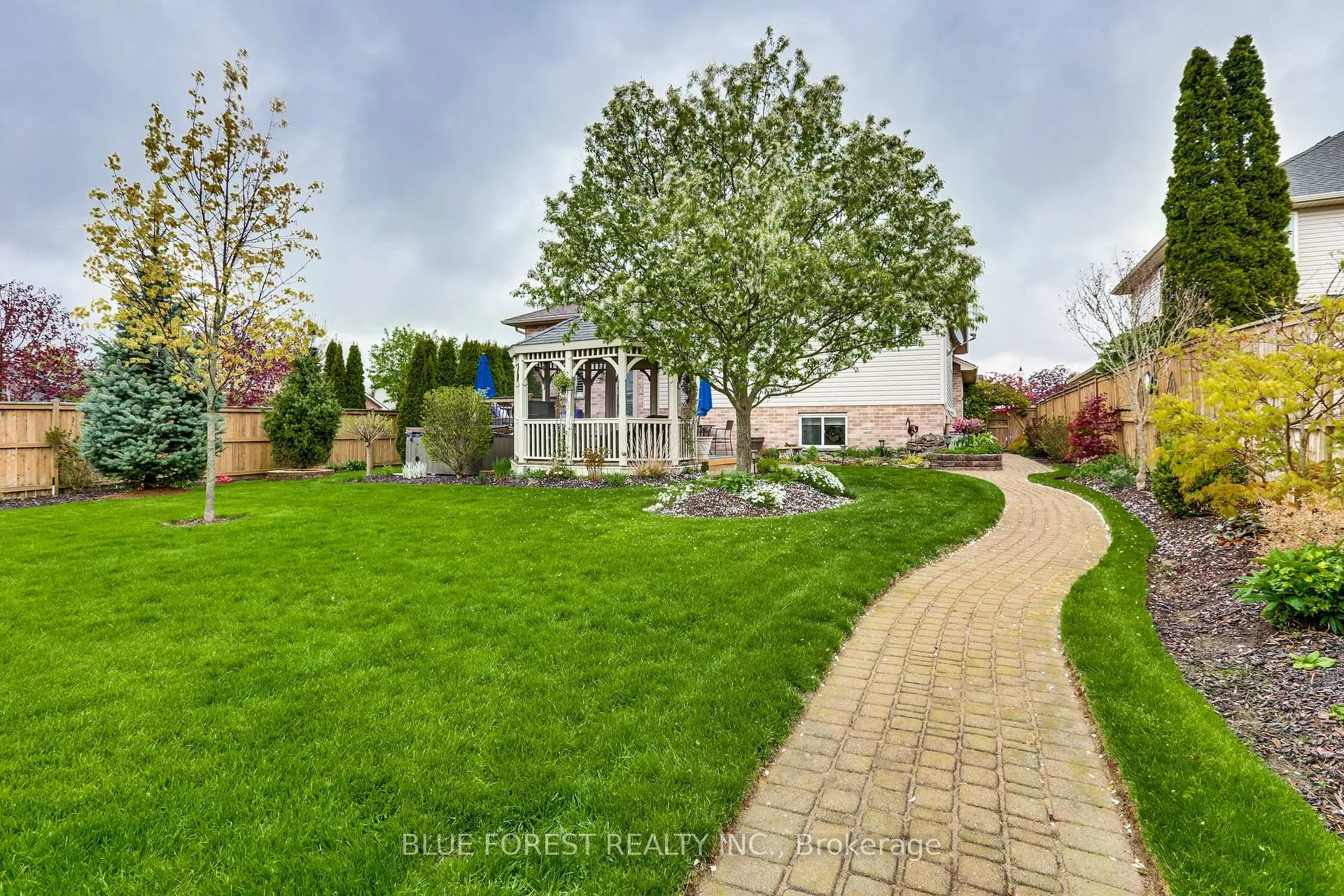 Photo 43 of 179 Forest Grove Crescent, Thames Centre, Dorchester — HOMEH
