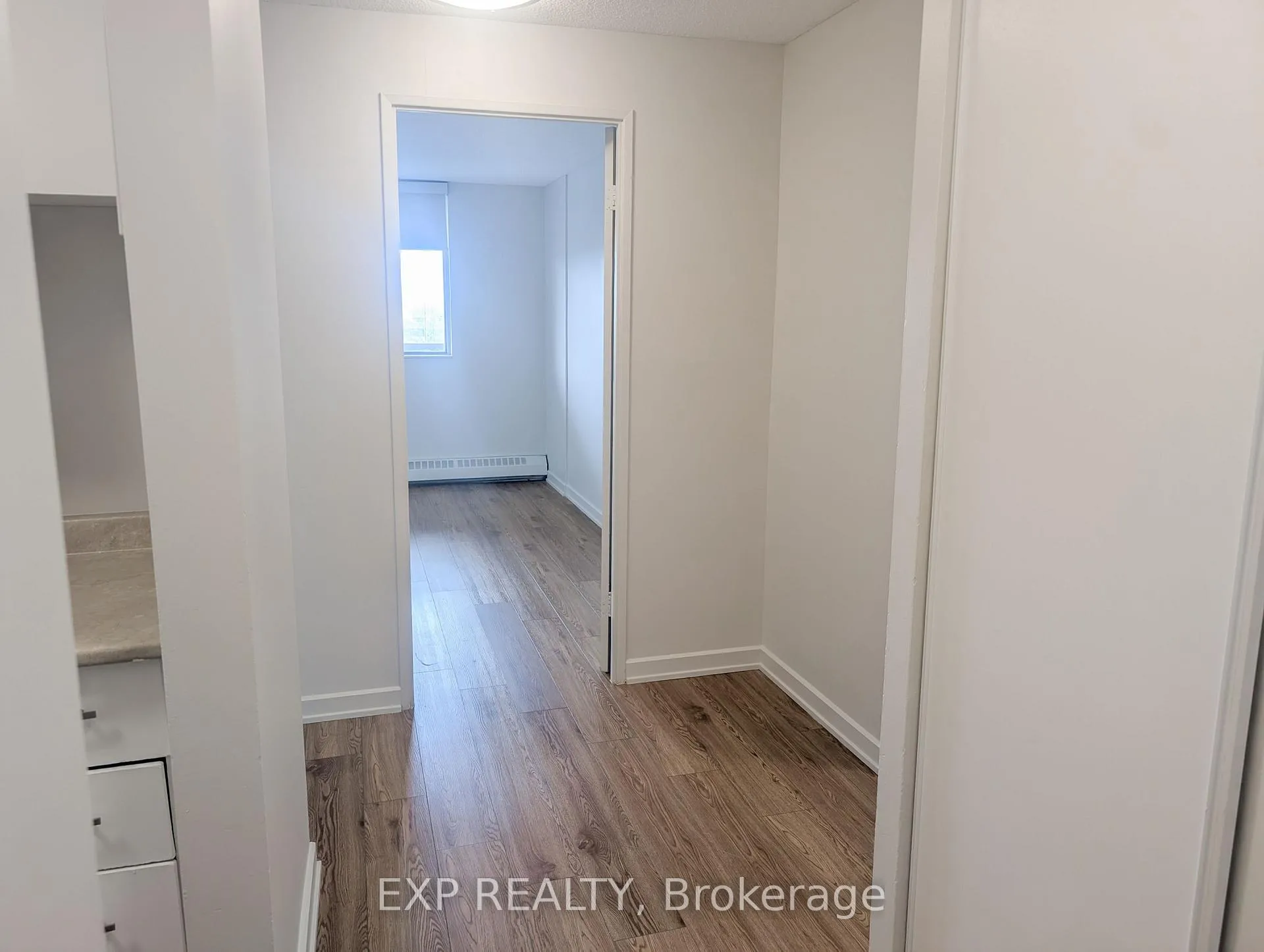 Photo 12 of Unit 611, 981 Gulf Place, Ottawa, Carson Meadows — HOMEH