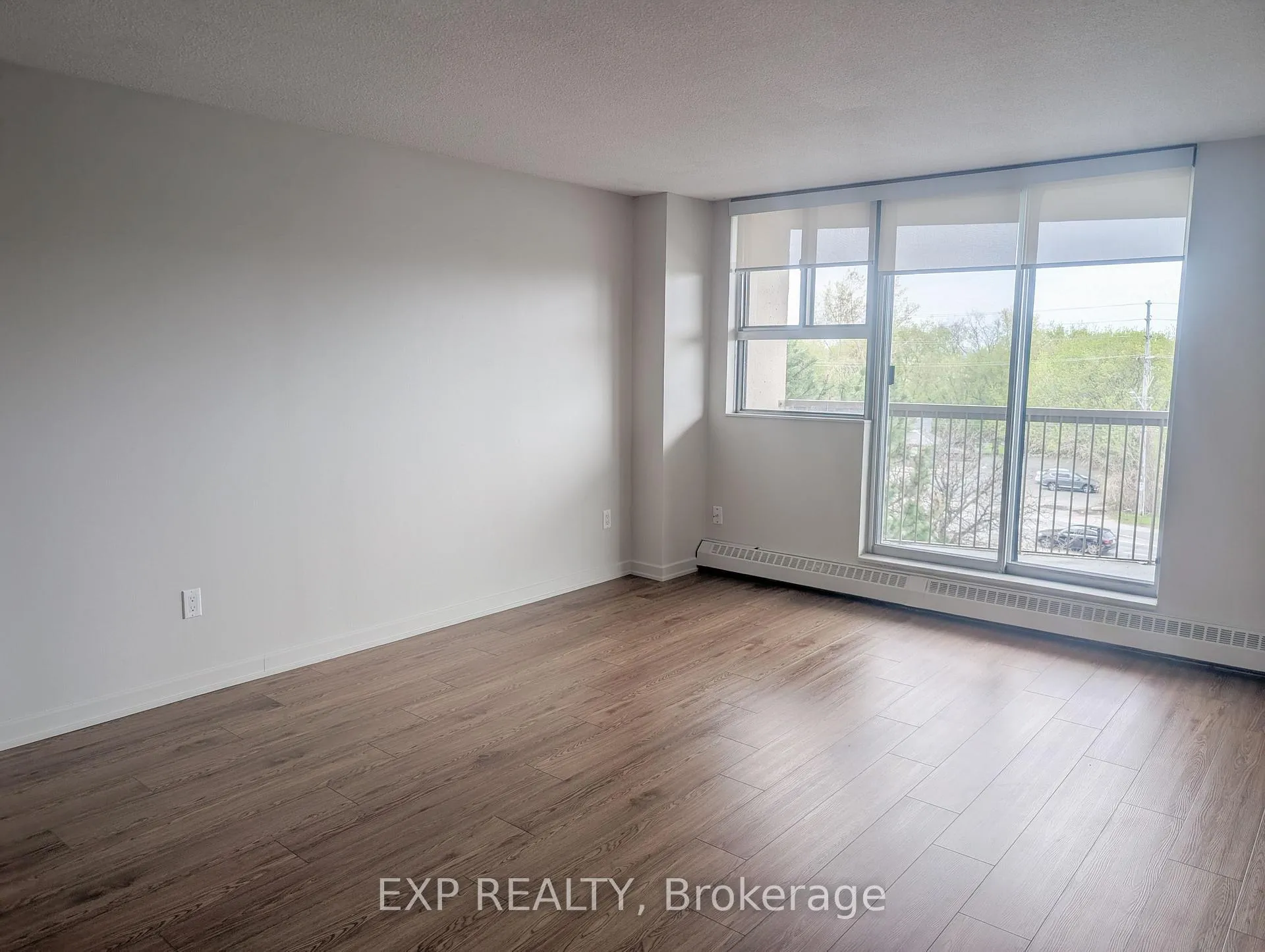 Photo 19 of Unit 611, 981 Gulf Place, Ottawa, Carson Meadows — HOMEH